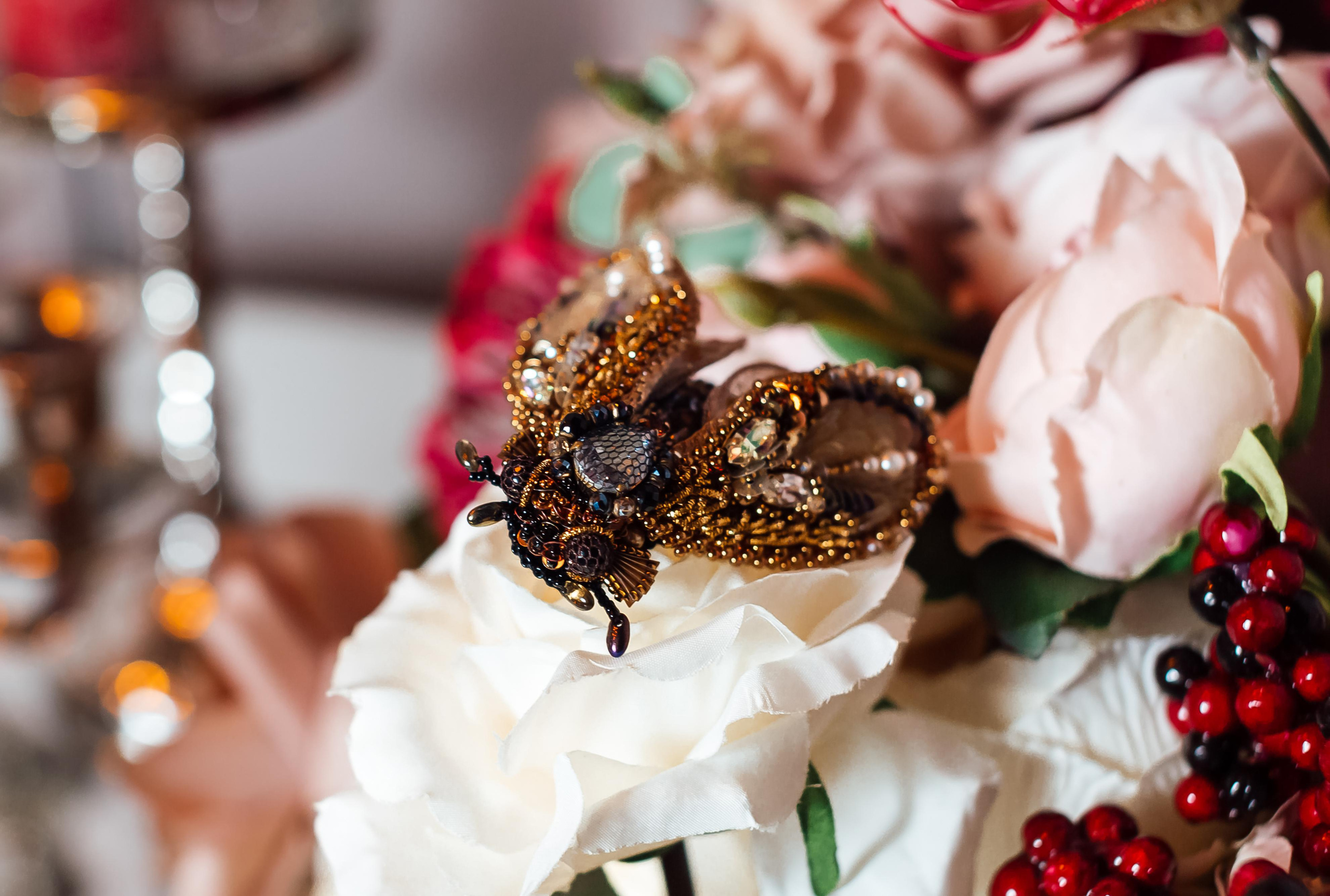 Броши ручной работы. Свадебный и семейный фотограф/видеограф в Краснодаре Наталья Осинская