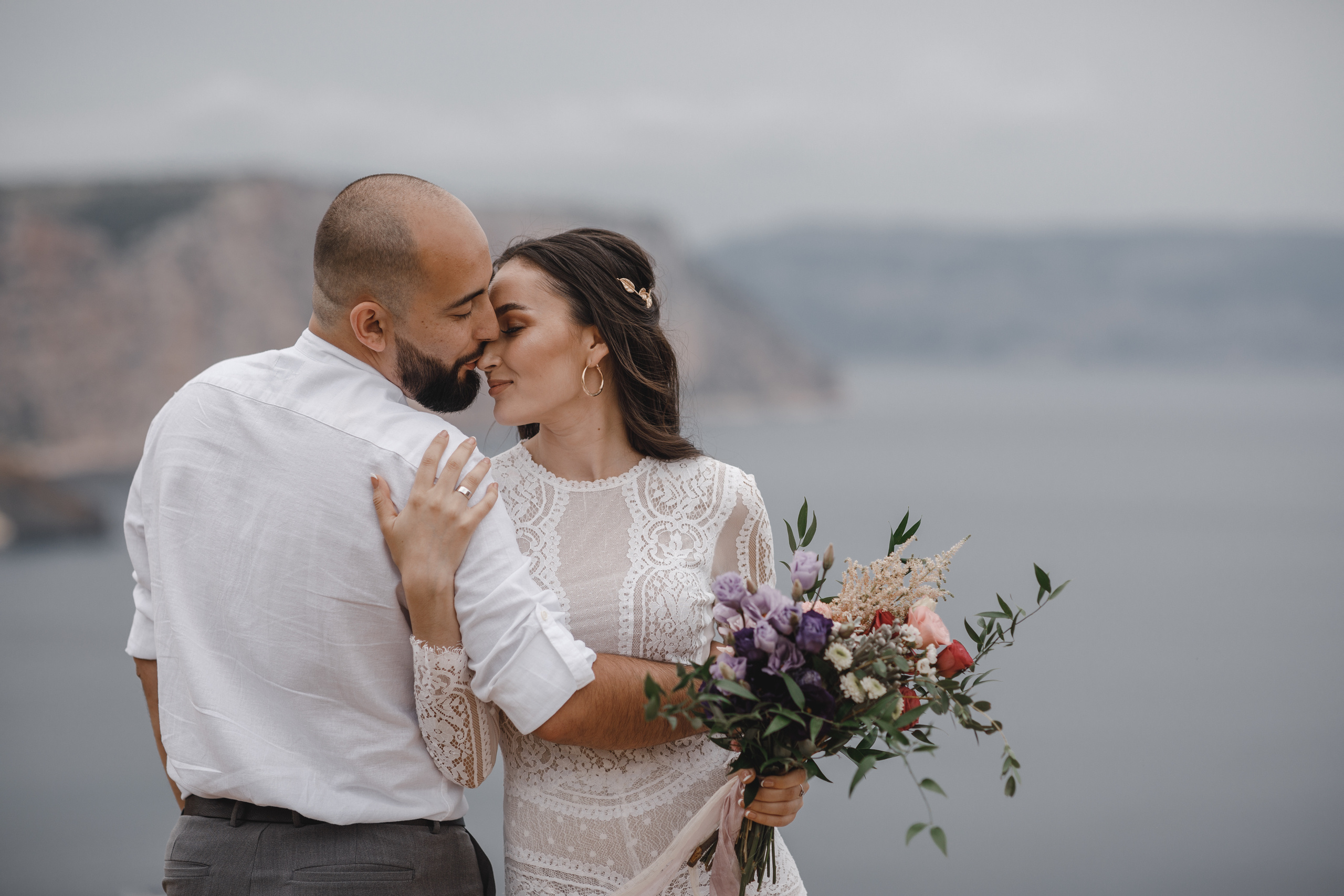 Фотосессия красивой пары в винограднике. Свадебный фотограф в Крыму и Севастополе — Белов Виталий