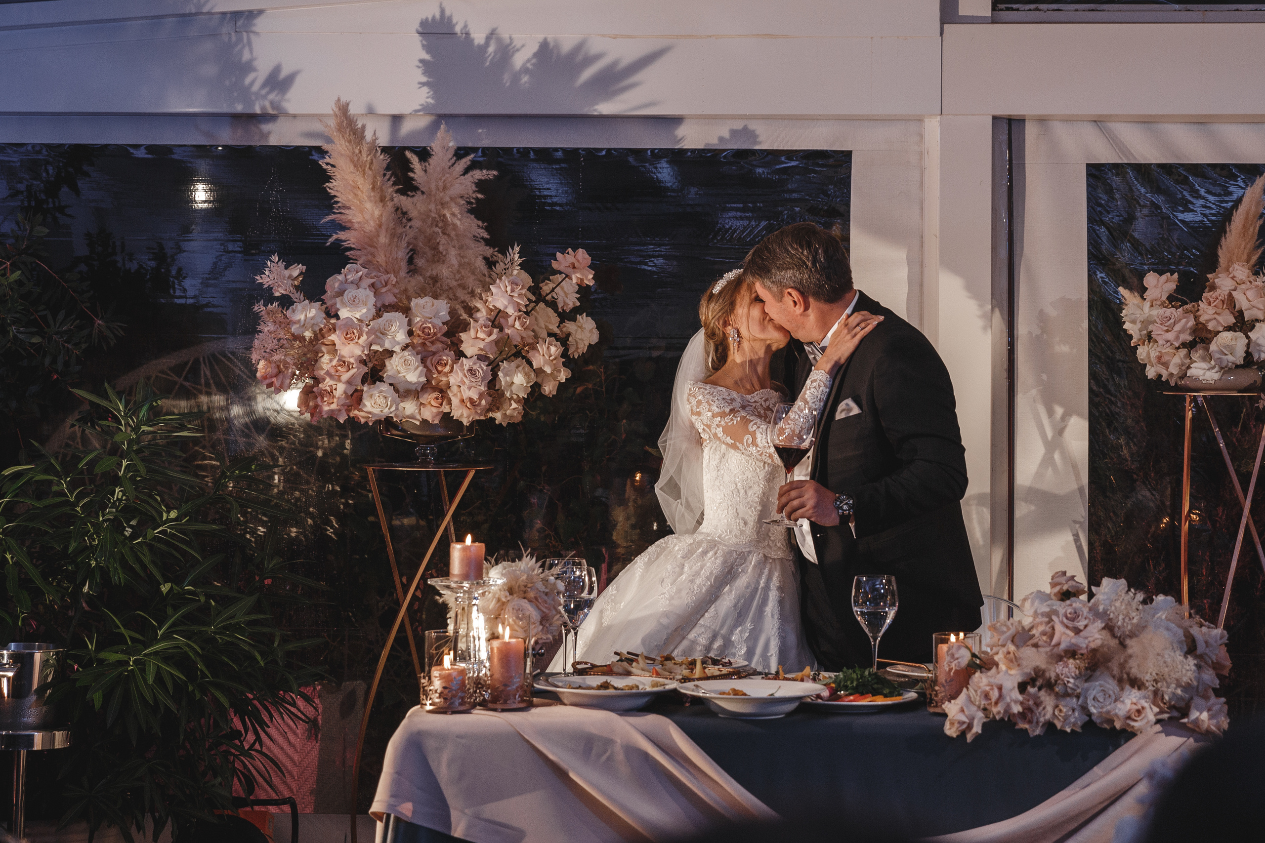 Фотосъёмка свадьбы в вилле Елена. Свадебный фотограф в Крыму и Севастополе — Белов Виталий