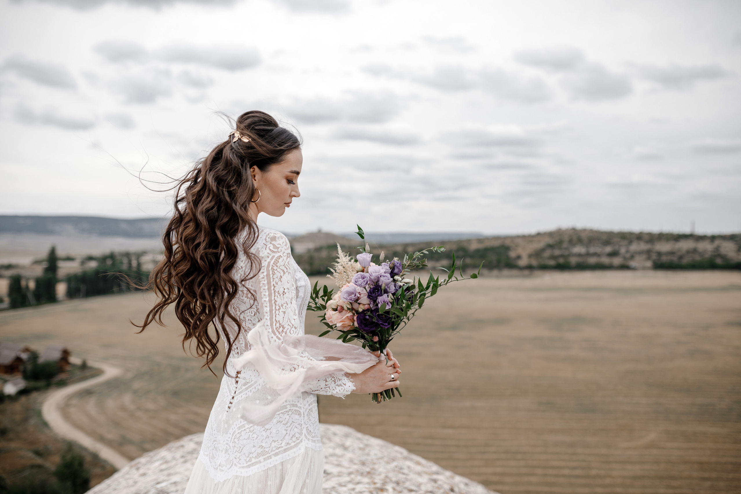 Фотосессия красивой пары в винограднике. Свадебный фотограф в Крыму и Севастополе — Белов Виталий