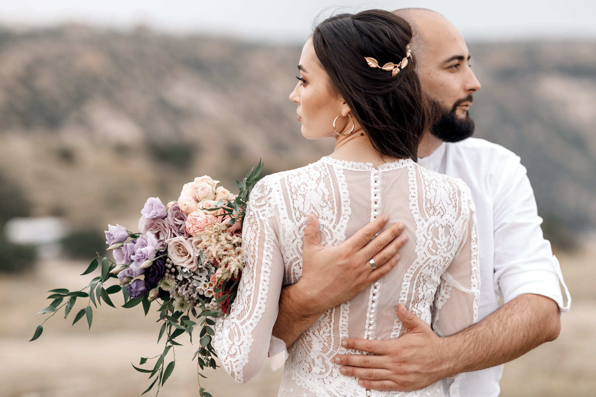 Фотосессия красивой пары в винограднике. Свадебный фотограф в Крыму и Севастополе — Белов Виталий