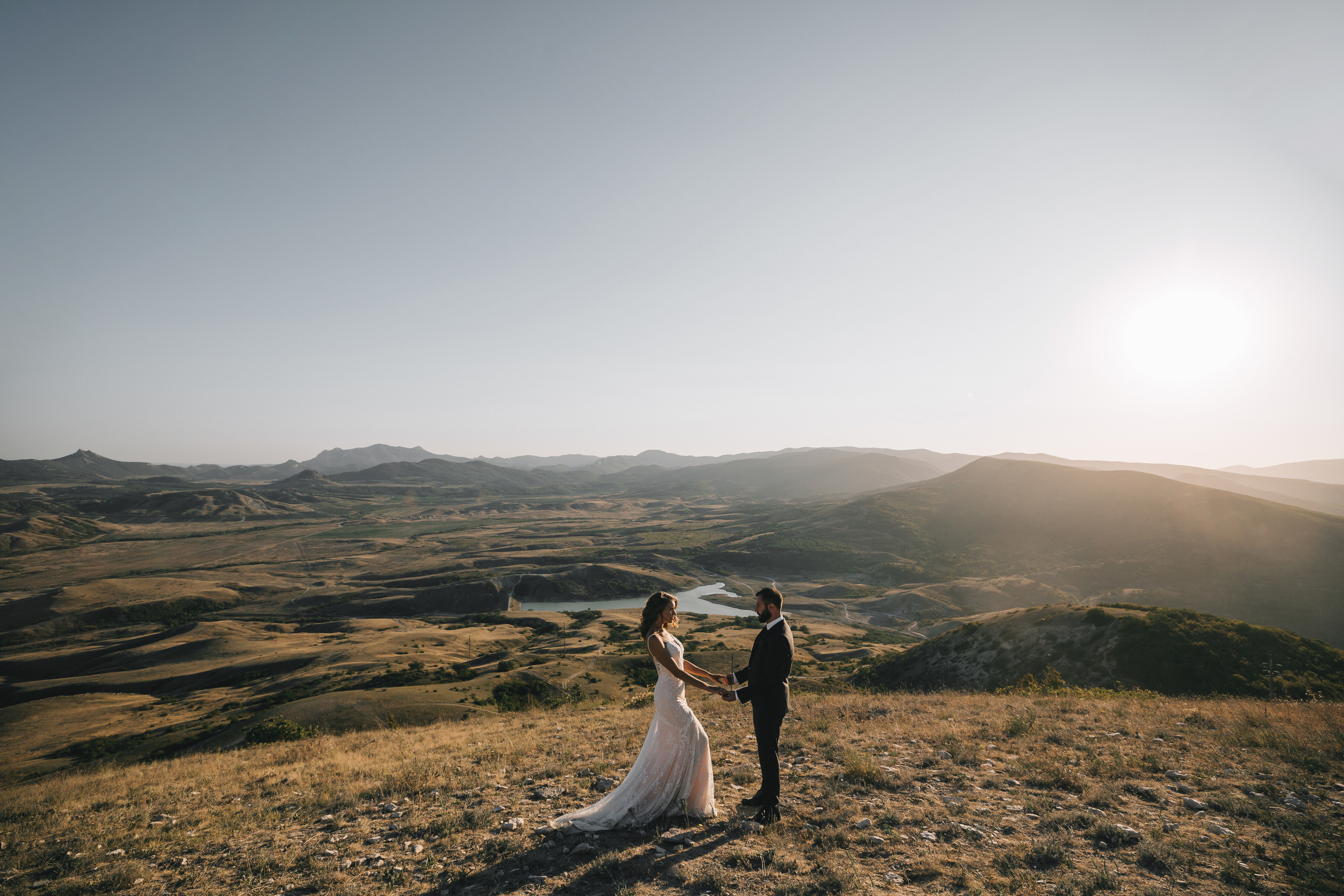 Красивая фотосессия в горах Крыма. Свадебный фотограф в Крыму и Севастополе — Белов Виталий