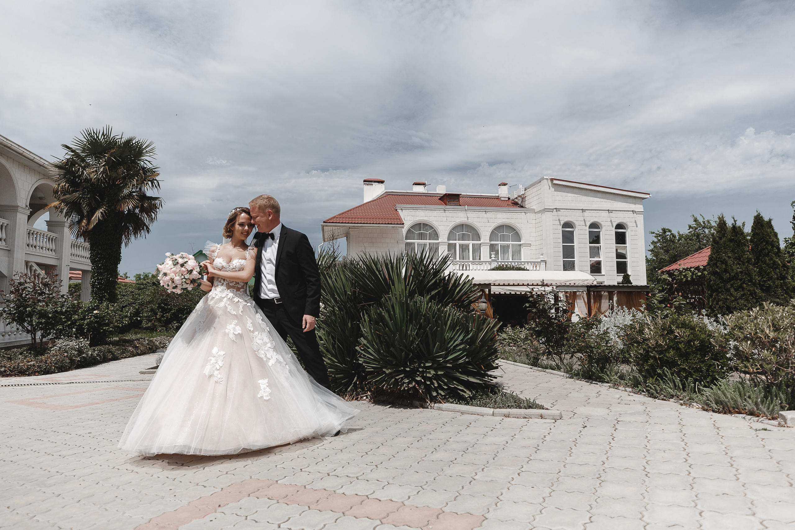 Красивая свадьба в Мелассе. Свадебный фотограф в Крыму и Севастополе — Белов Виталий