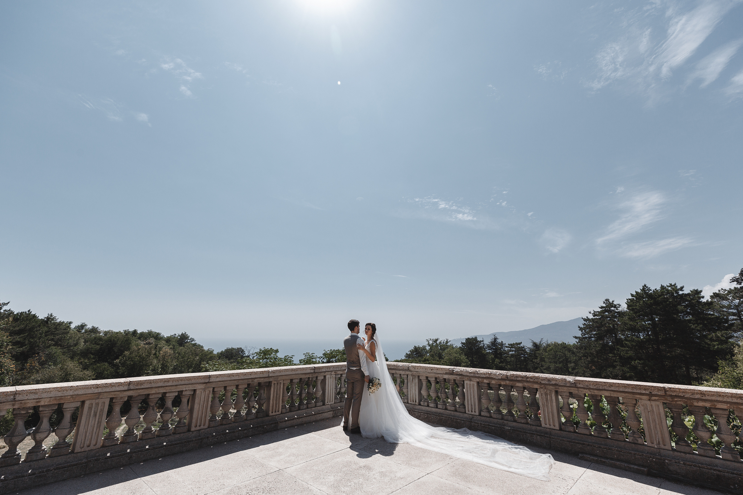 Свадебная съёмка в Ялте и ресторане Превысоков. Свадебный фотограф в Крыму и Севастополе — Белов Виталий