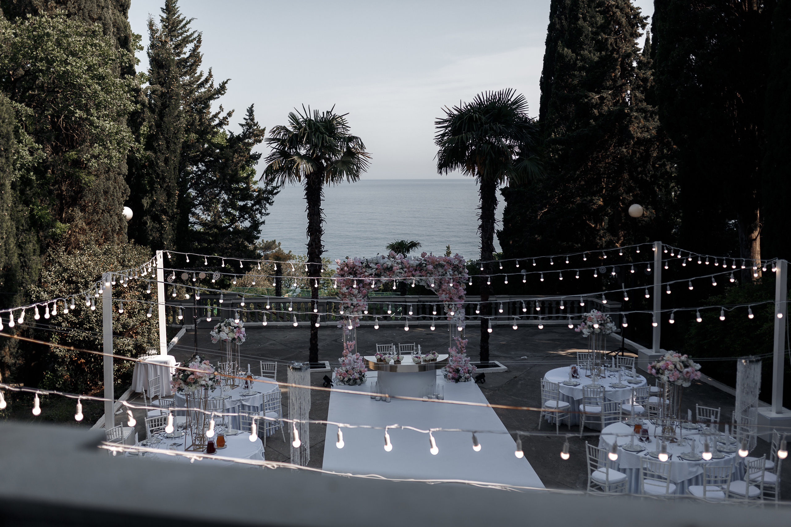 Красивая свадьба в Мелассе. Свадебный фотограф в Крыму и Севастополе — Белов Виталий