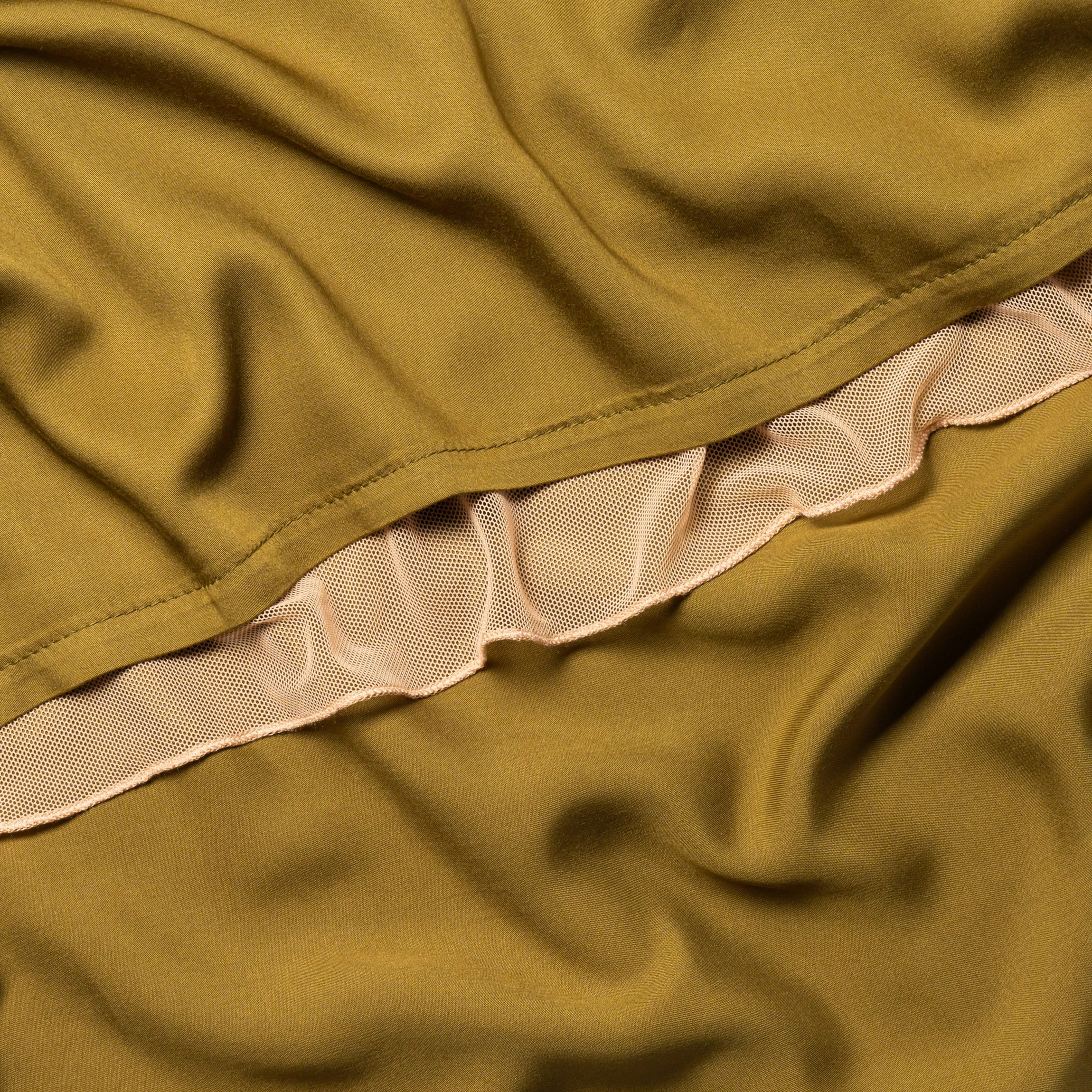 Подкладка платья-комбинации (сетка-стрейч).