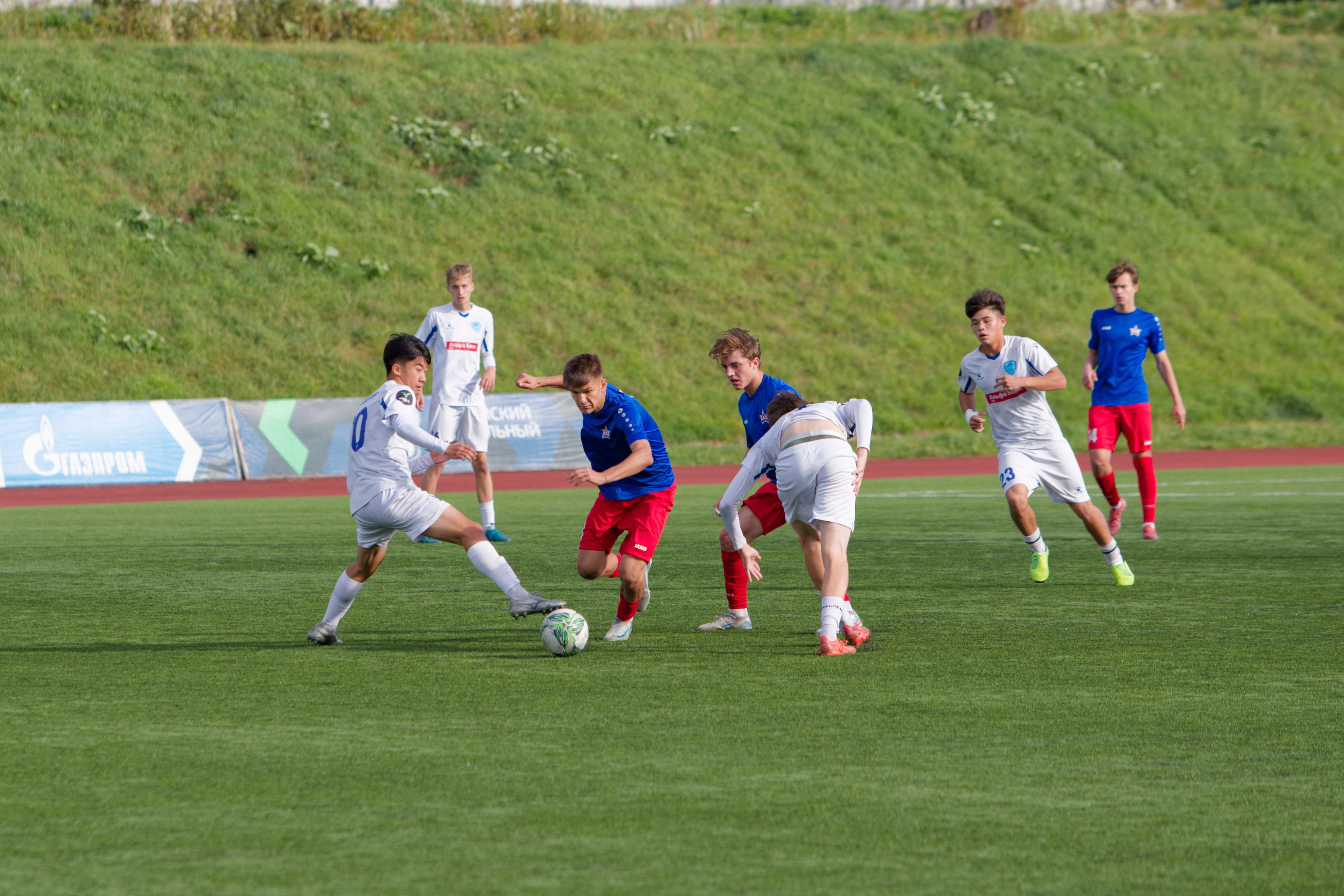 Матч ЮФЛ Сахалин-Хабаровск (U-18). Кутузов Евгений Фотограф в Южно-Сахалинске