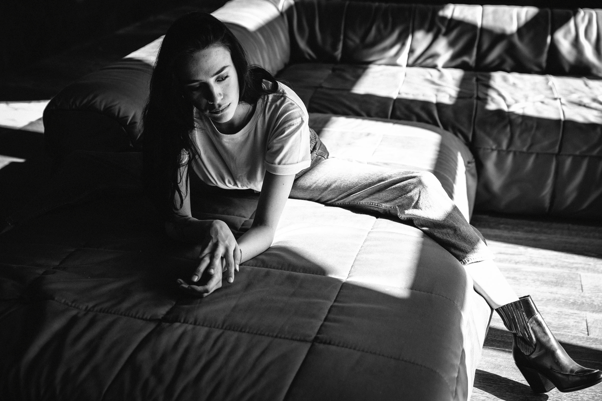 В мерцании и тишине // Ангелина. Фотограф Алутера Ирина