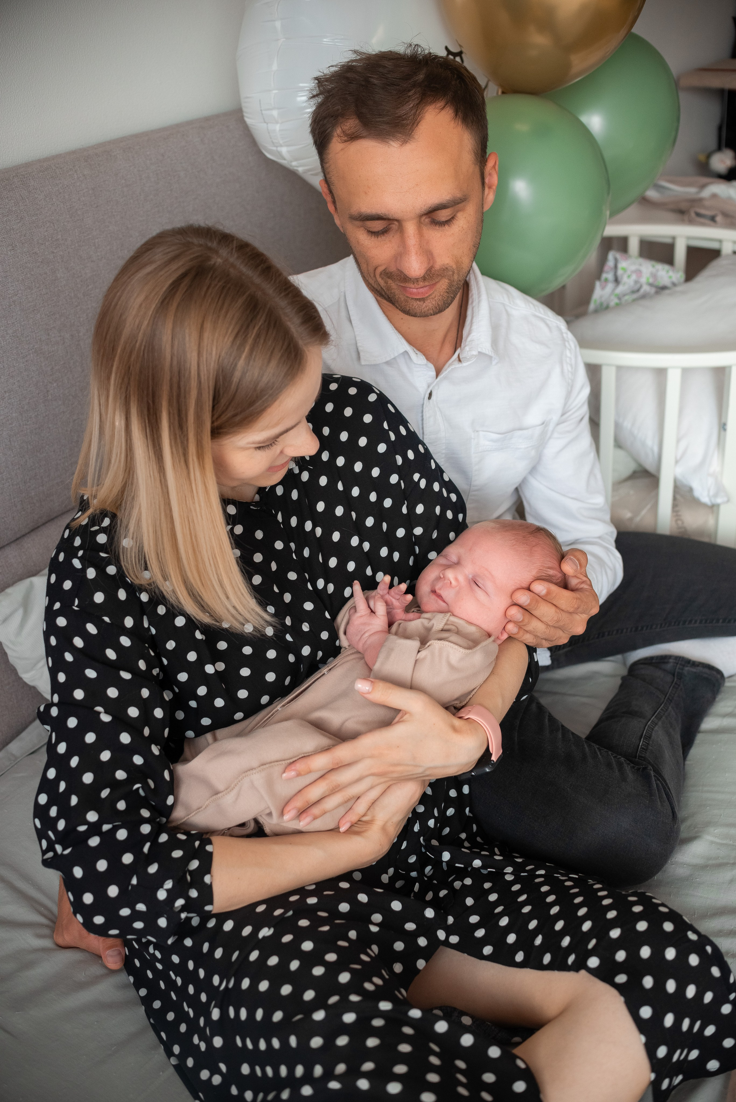 Выписка Константина 2РД. Семейный фотограф на выписку из роддома и крещение Минск Настя Гришук