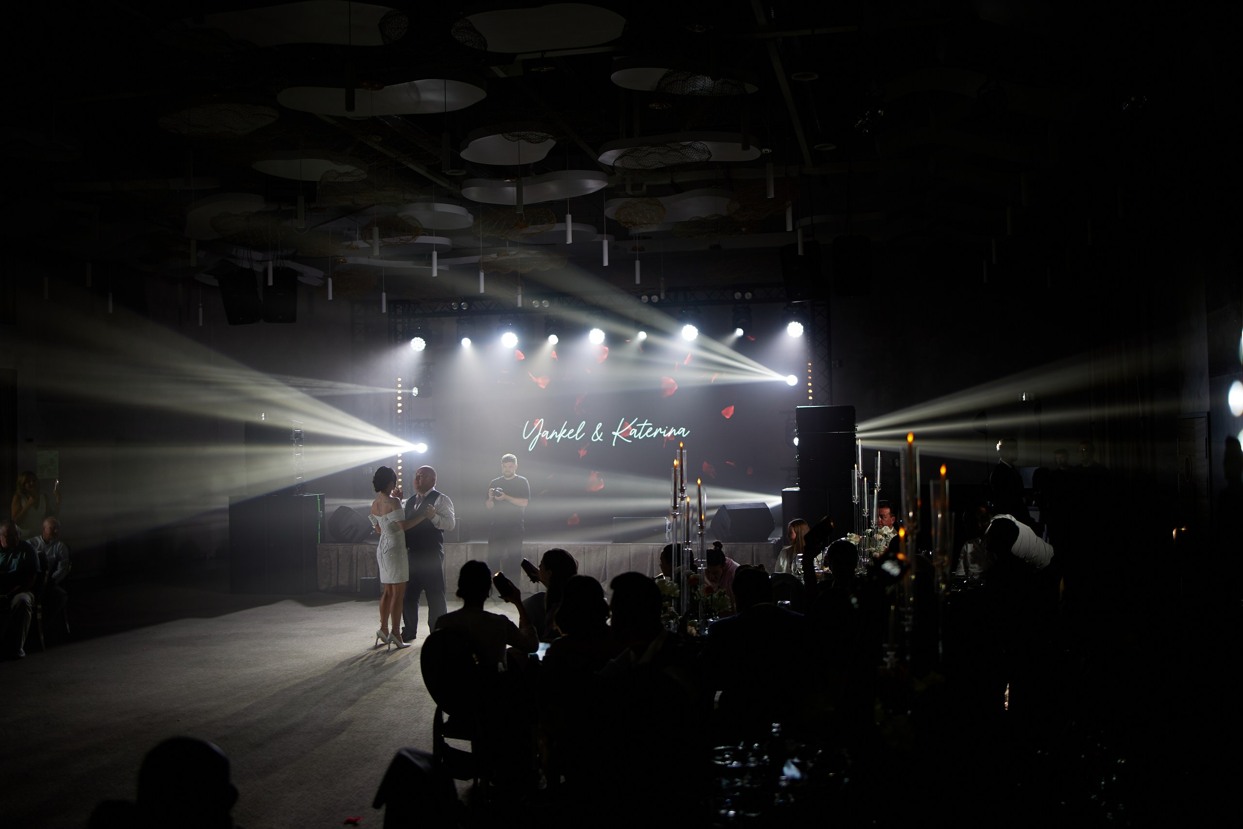 Янкель и Катя. Хороший репортажный и промышленный фотограф в Казани Алексей Щелконогов