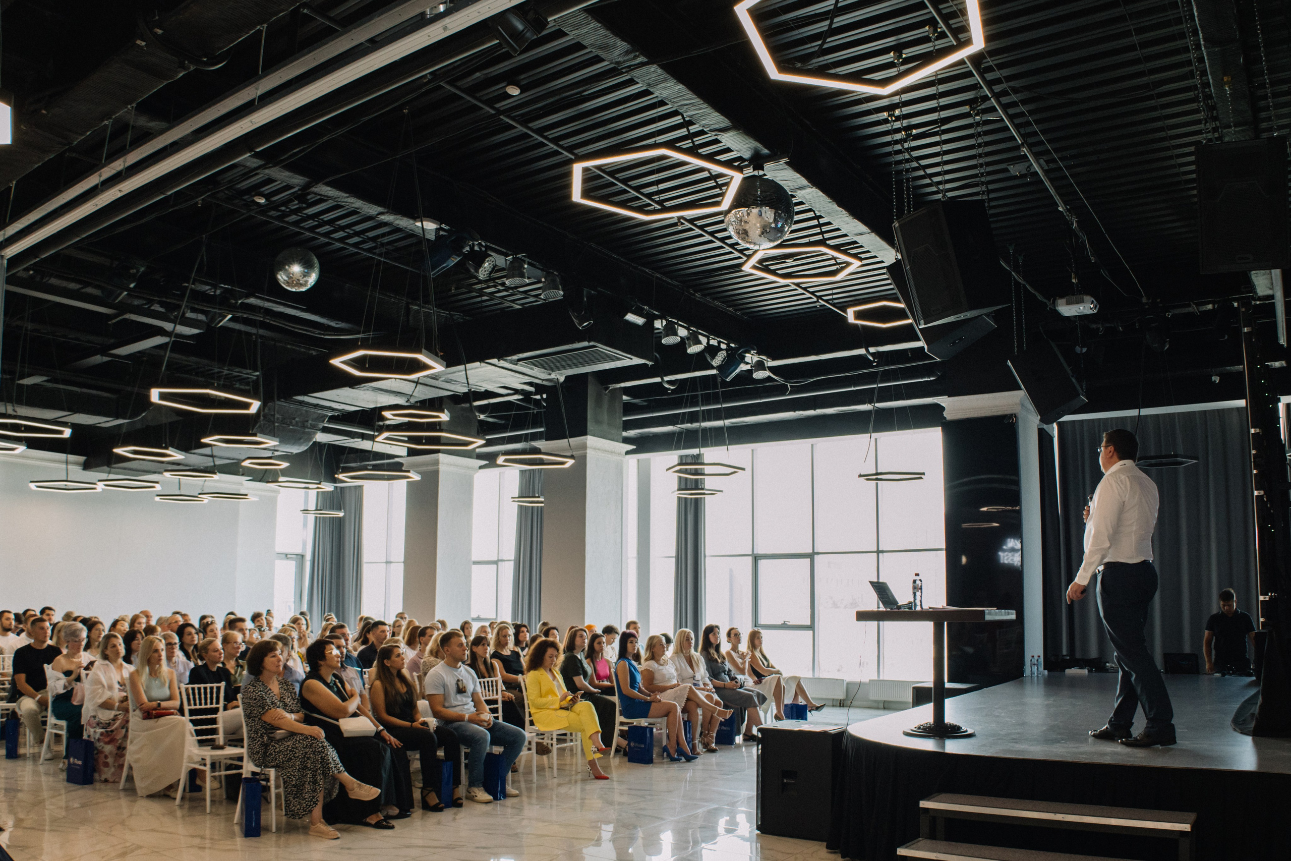 RUSS. Фотограф в Иркутске