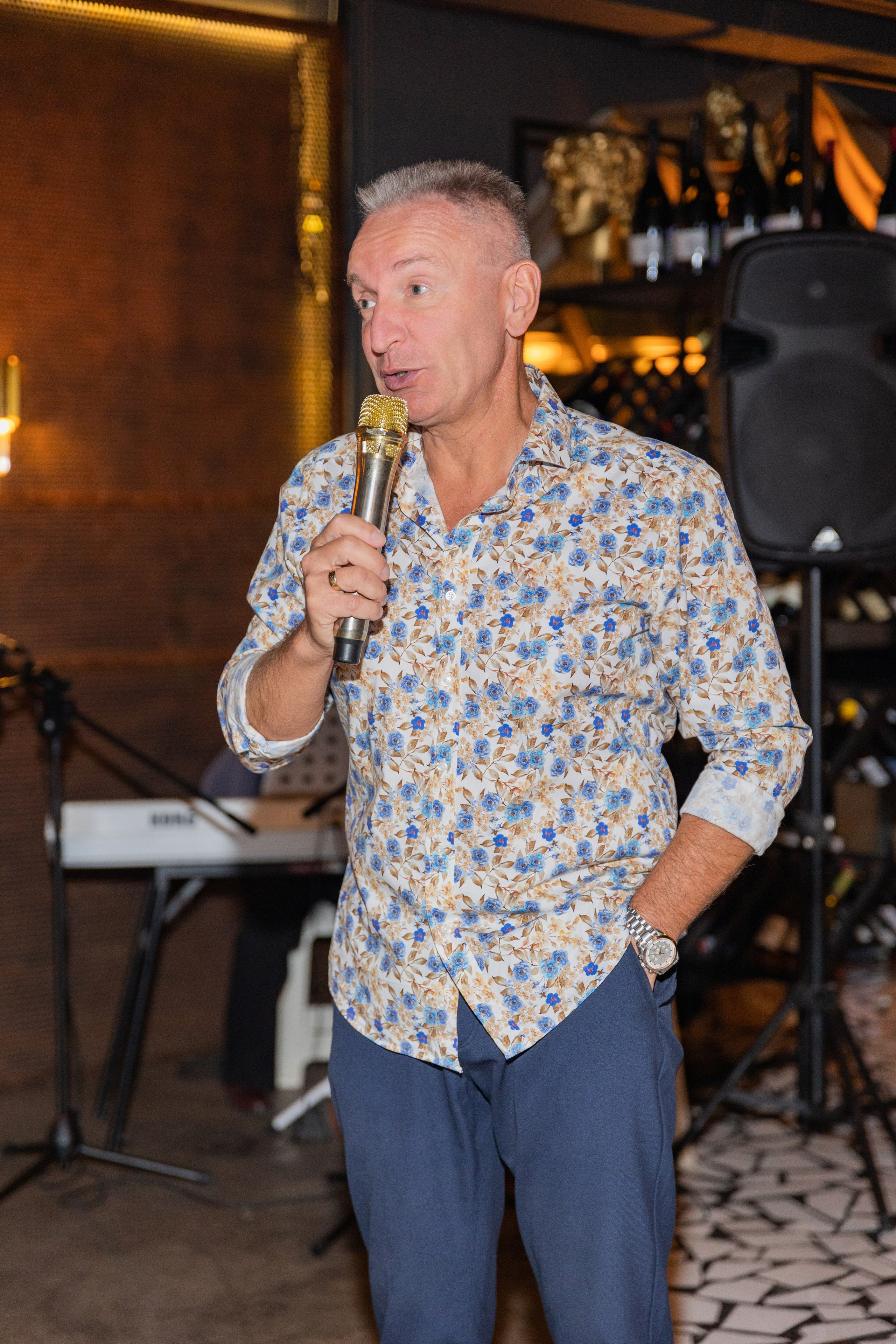 Дигустация вина от магазина Дилан в ресторане Кантина. Выпускные альбомы во Владивостоке