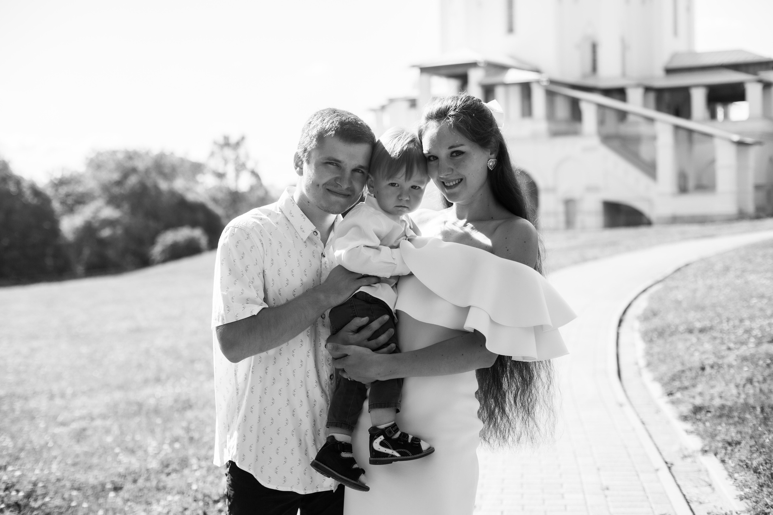 Семейная фотосессия в парках Москвы а именно в Коломенское