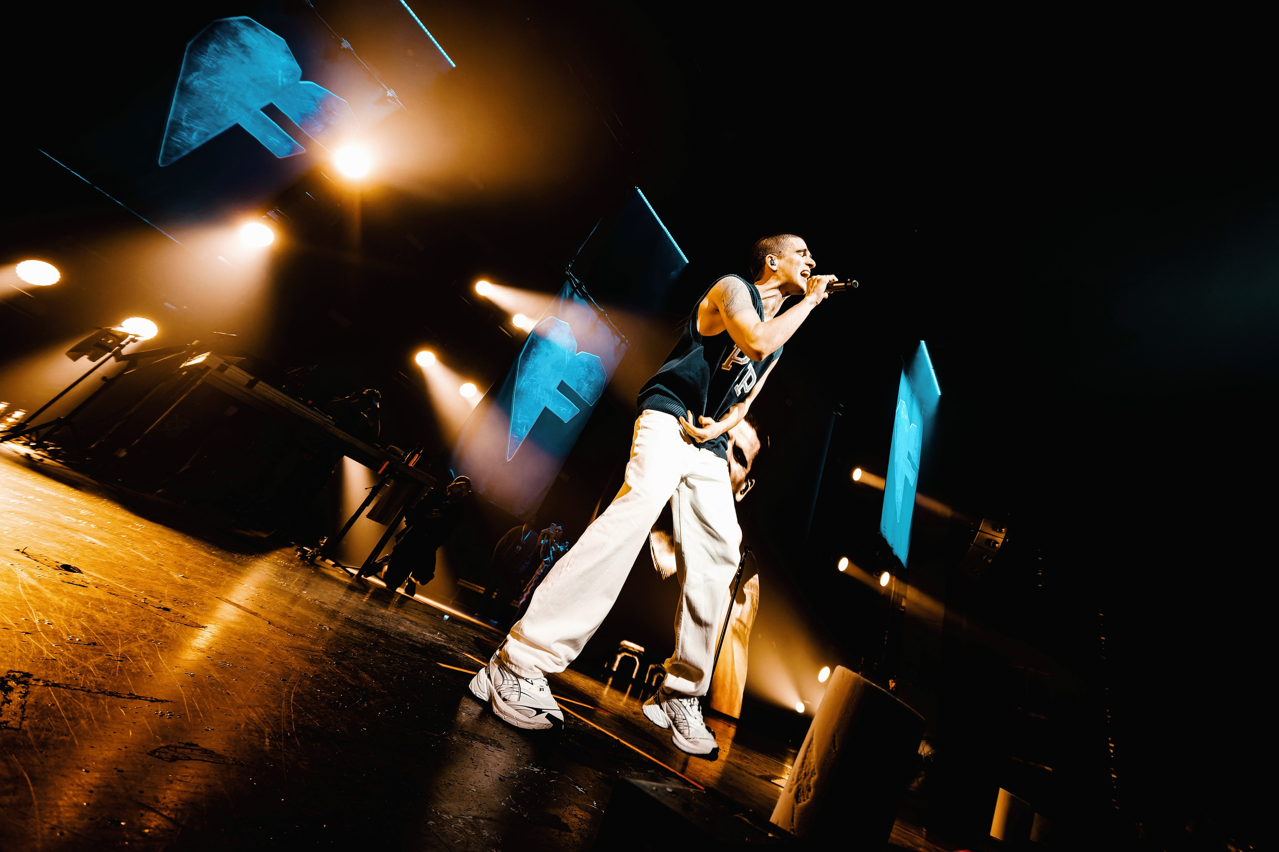 Feduk VK Stadium 14.04.2024. Репортажный фотограф и видеограф в Москве