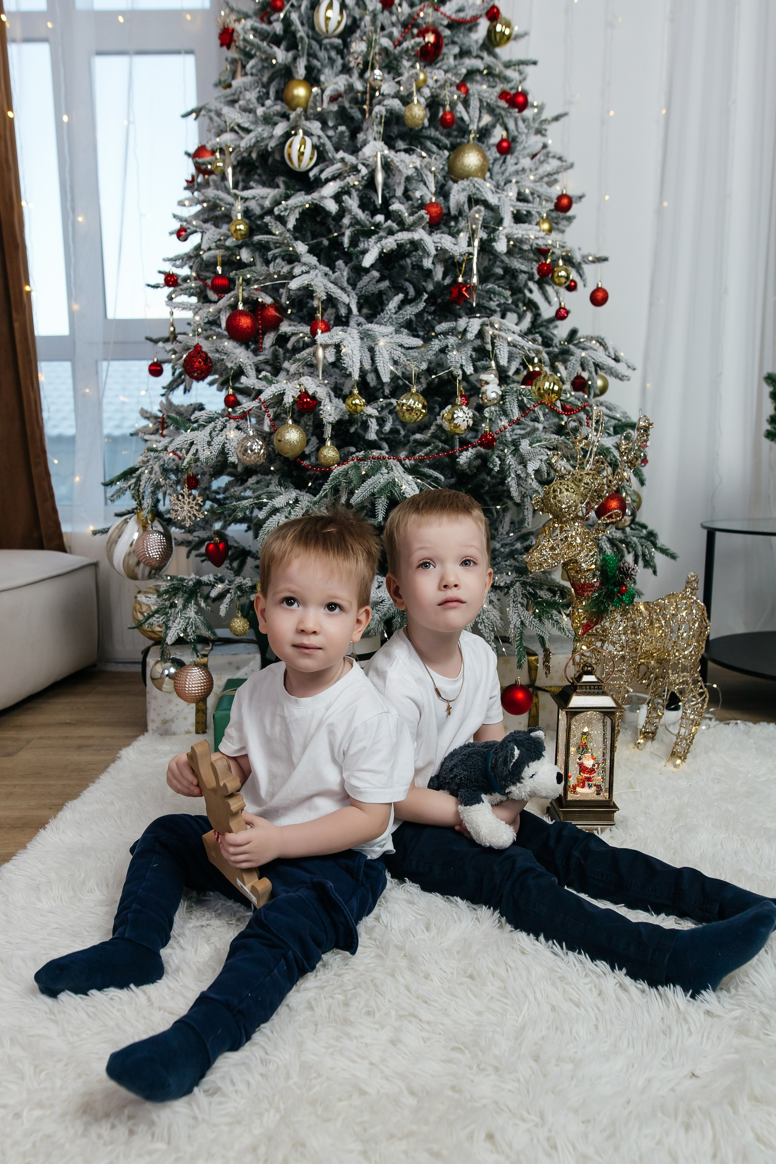 Марина и Сергей Новый год 2025. Женский фотограф в Оренбурге Ирина Заводчикова