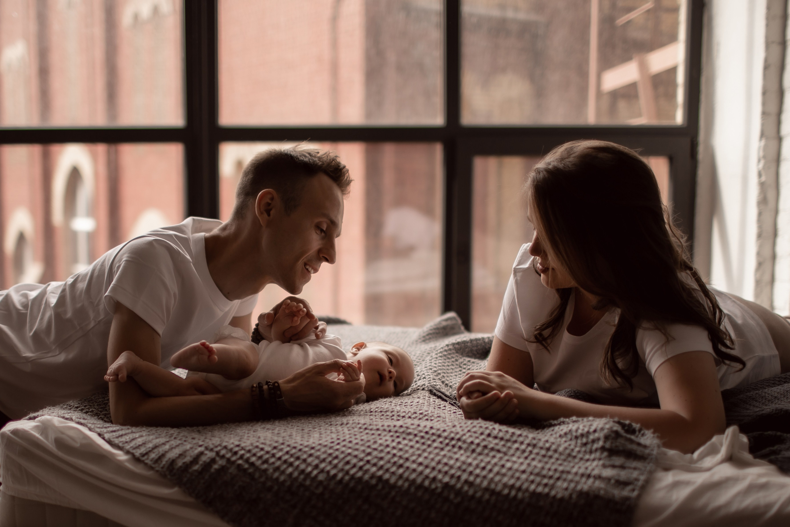 Валерия и Геннадий с крошкой. Семейный фотограф в Москве