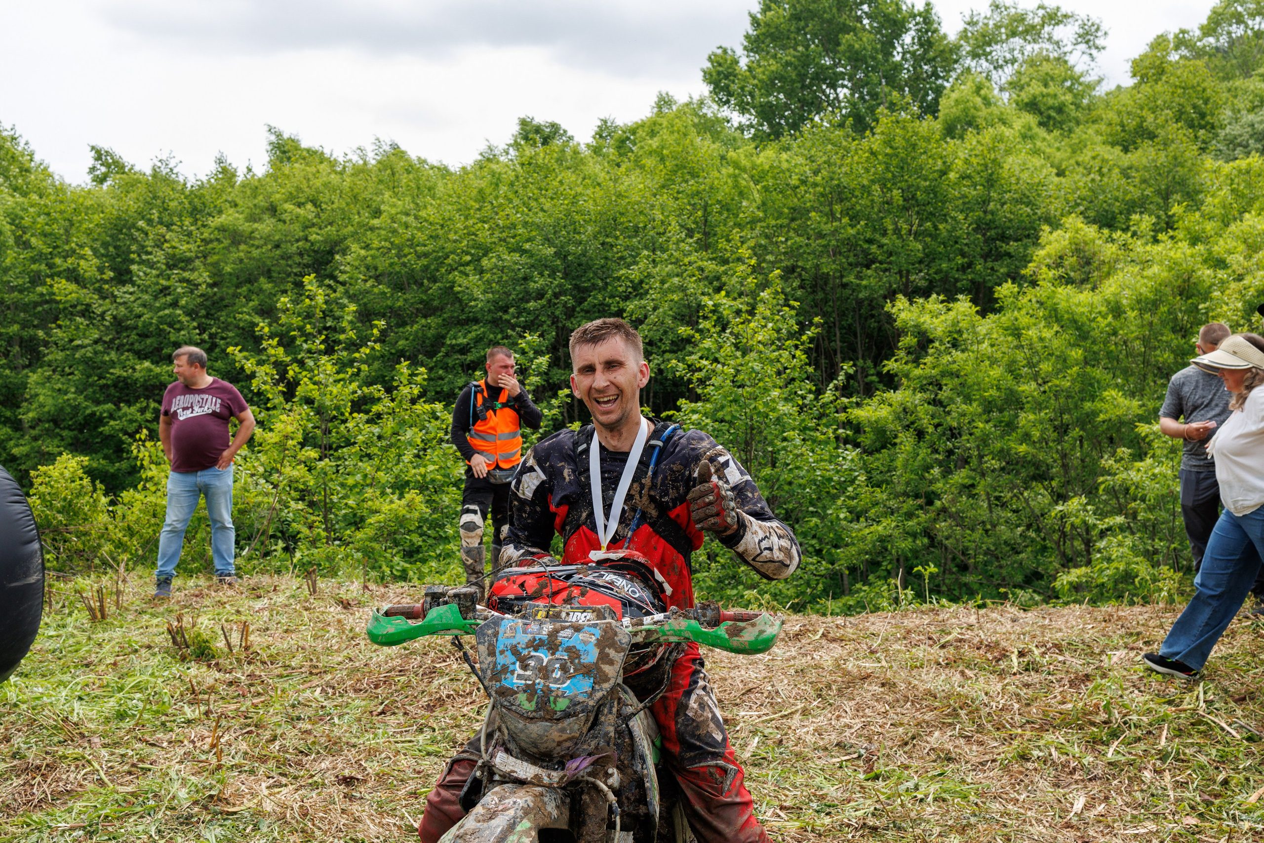 SET Project 2025. Свадебный, семейный и репортажный фотограф в Южно-Сахалинске Артур Петросян