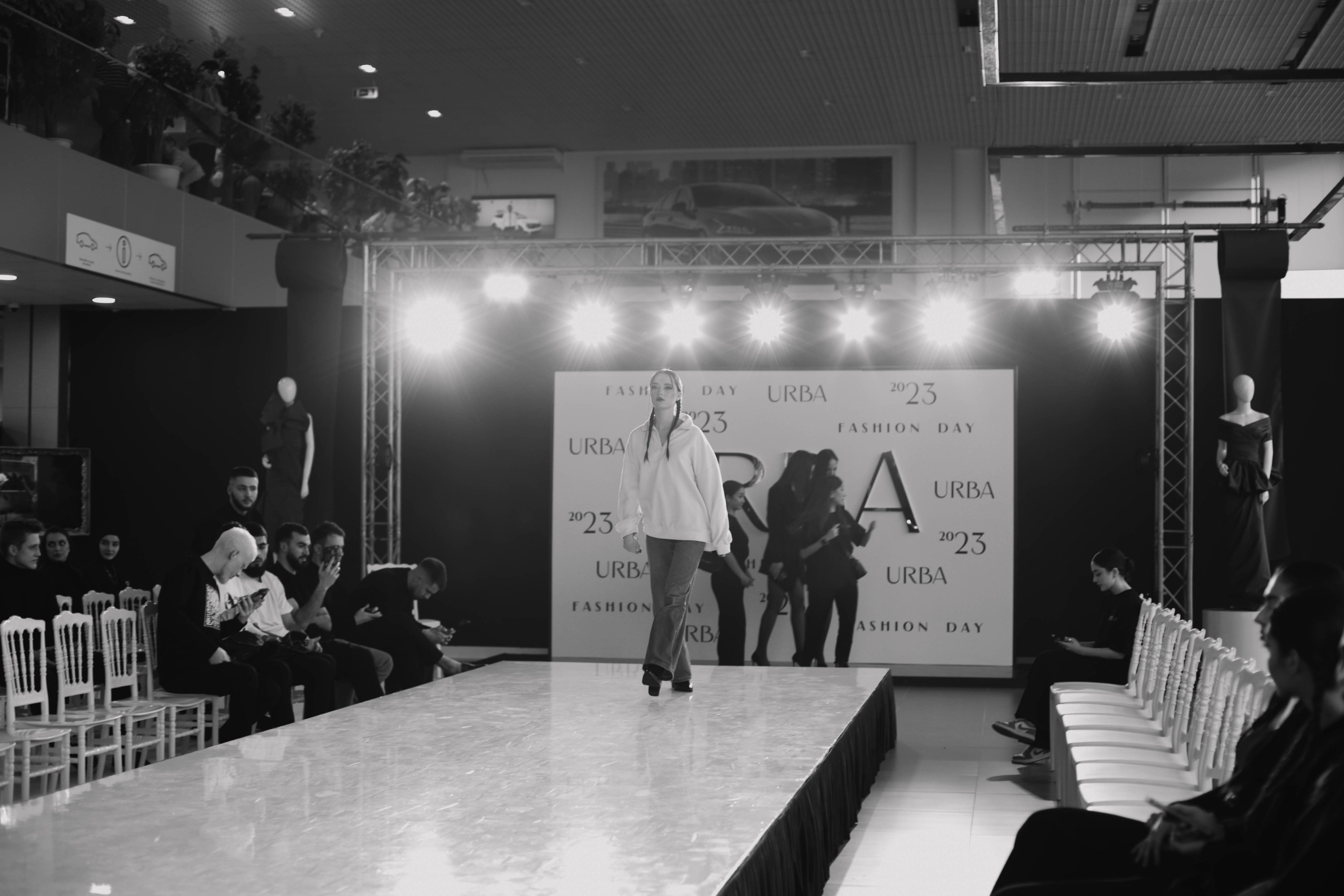 Crimean Tatar fashion show «Urba fashion day». Beye Shevkiyeva Photography