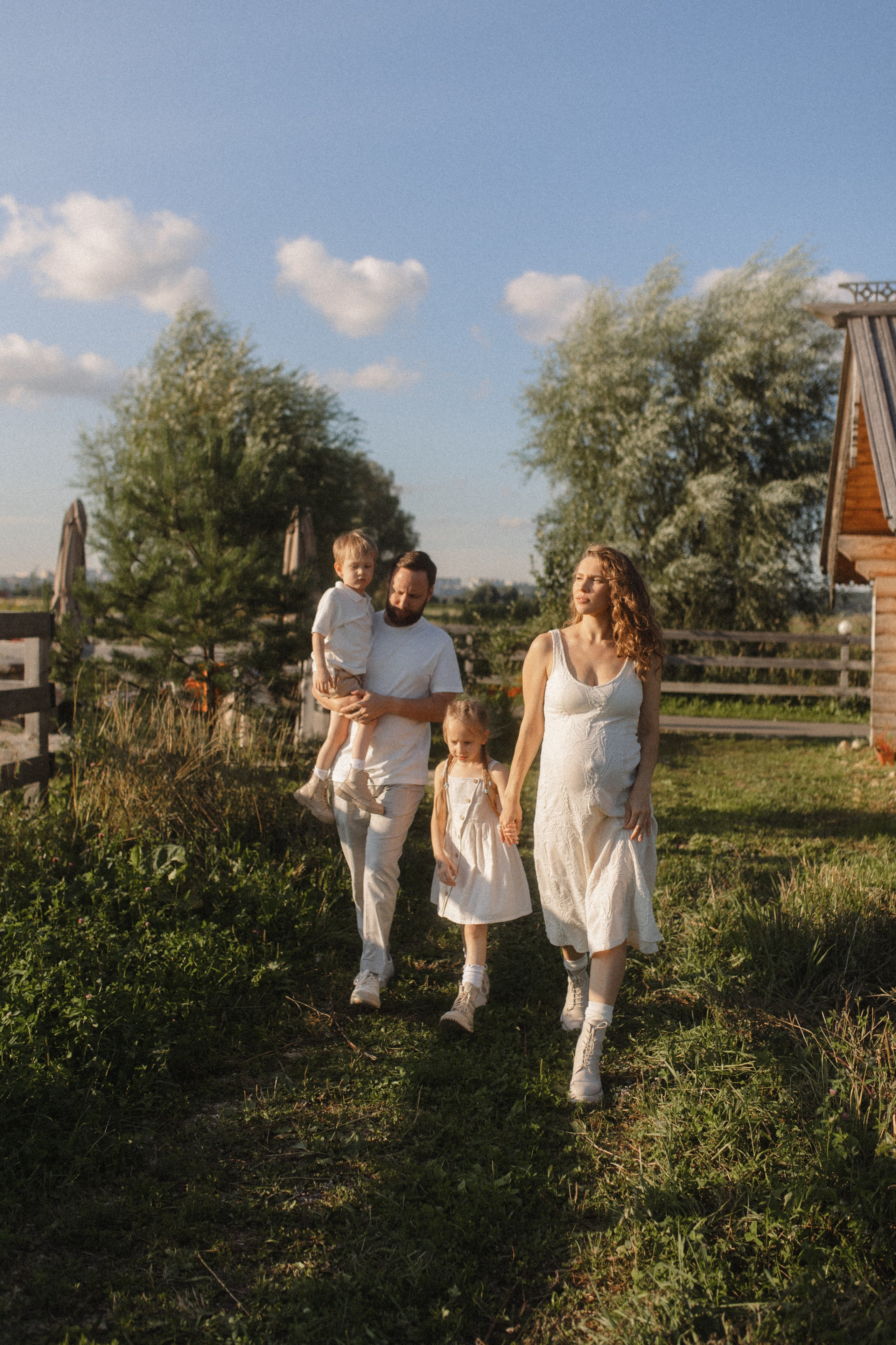 Ксюша, Паша, Василиса, Ваня и кое-кто ещё). Семейный фотограф в Москве Саша Герасименко