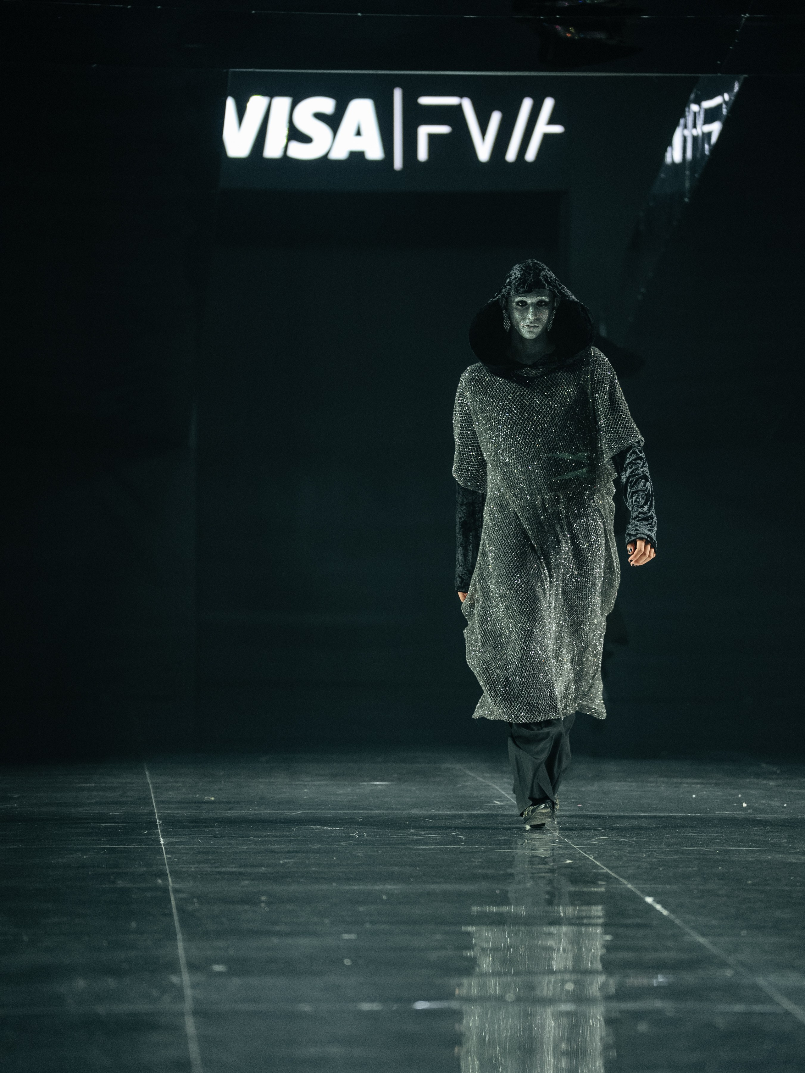 Visa Fashion Week YESYES. Сайт Алматинского НЮ АРТ, будуар и фэшн фотографа Дениса Карпенко