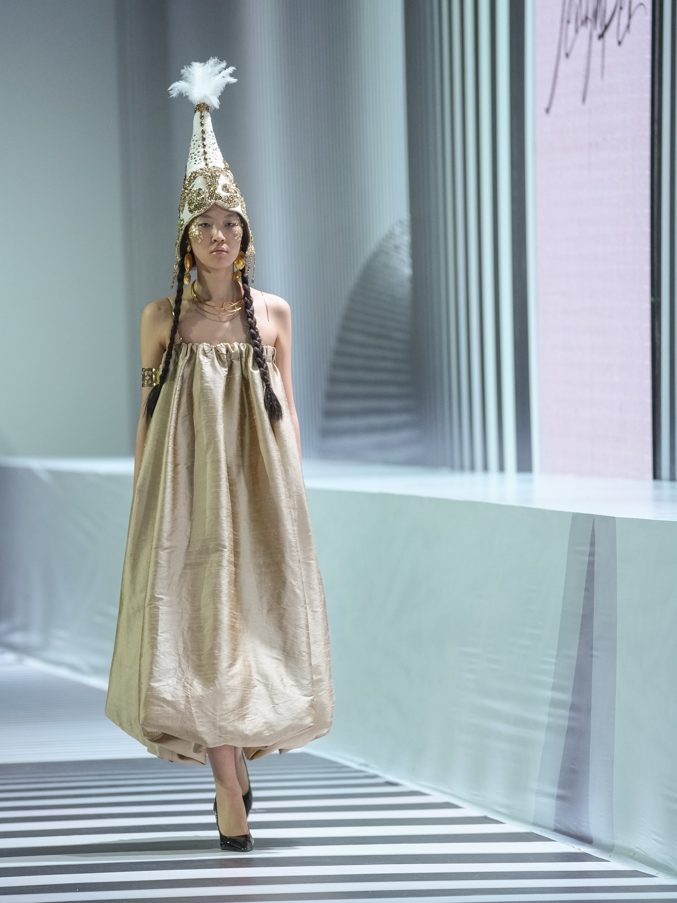 JENYA BER (Евгения Березуцкая, Россия). Сайт Алматинского НЮ АРТ, будуар и фэшн фотографа Дениса Карпенко