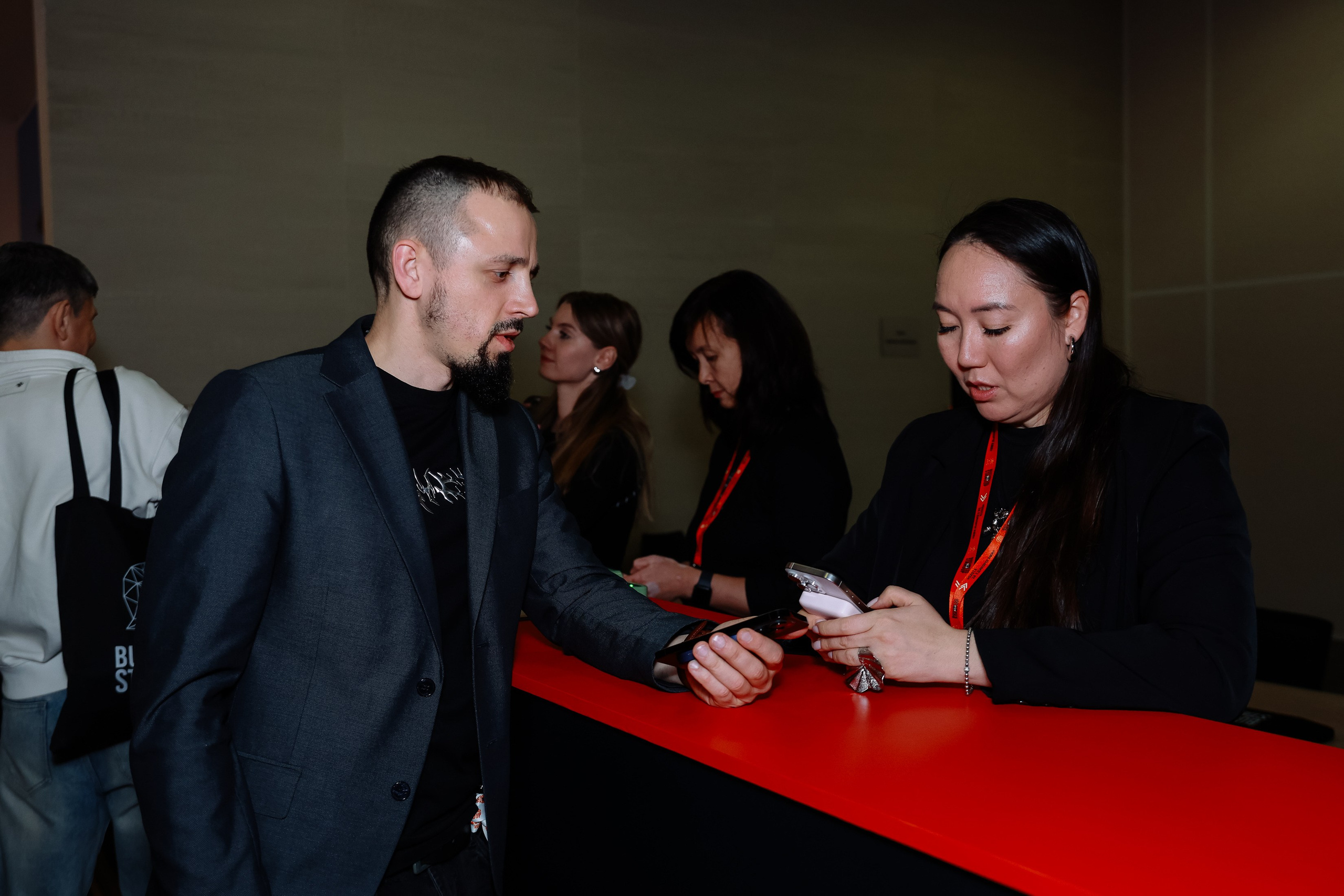 BUSNESS STANDUP с Оскаром Хартманном. Фотограф Юлия Мальцева