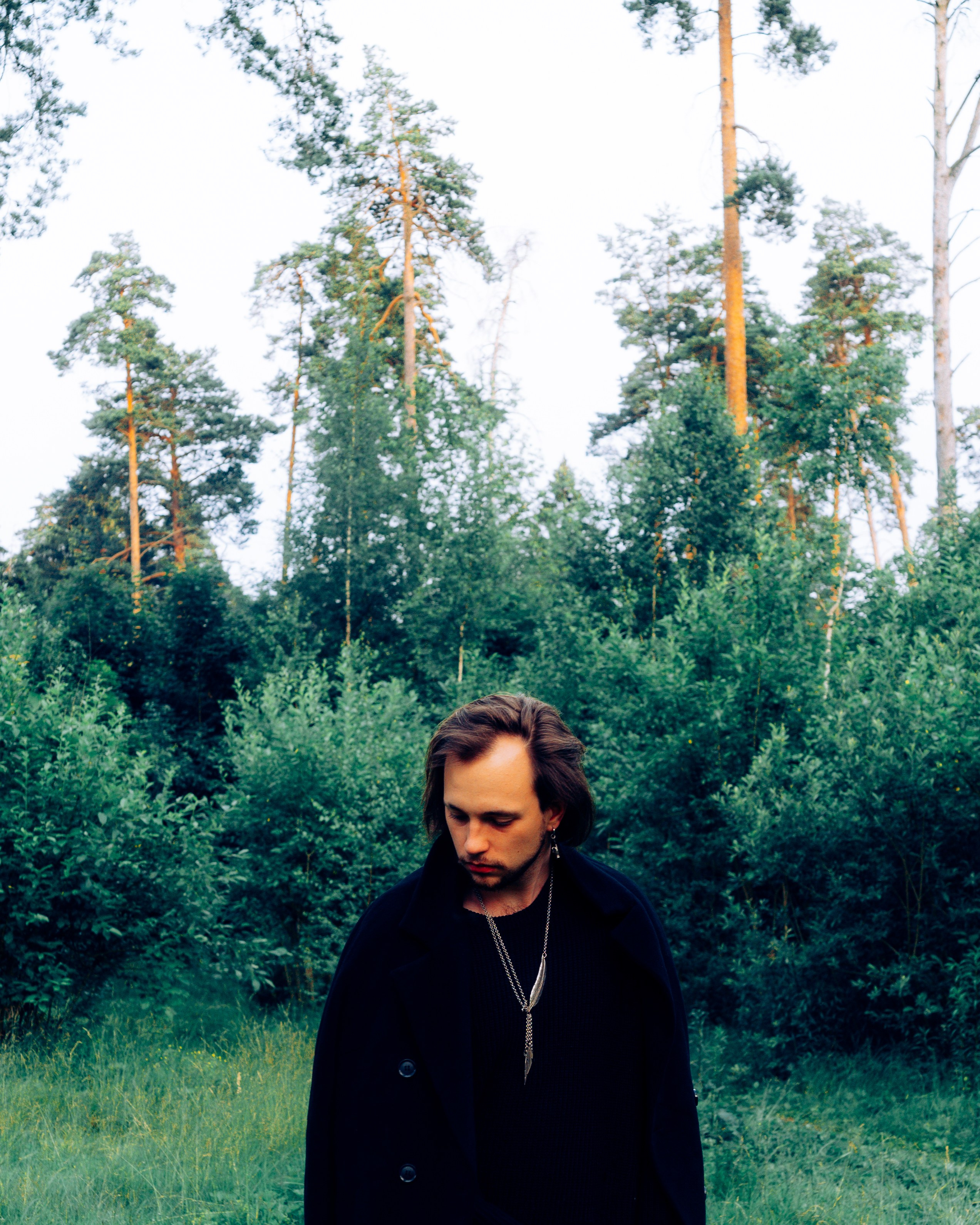 Съёмка солиста группы в лесу. Фотоведьма Дарья Нечинская