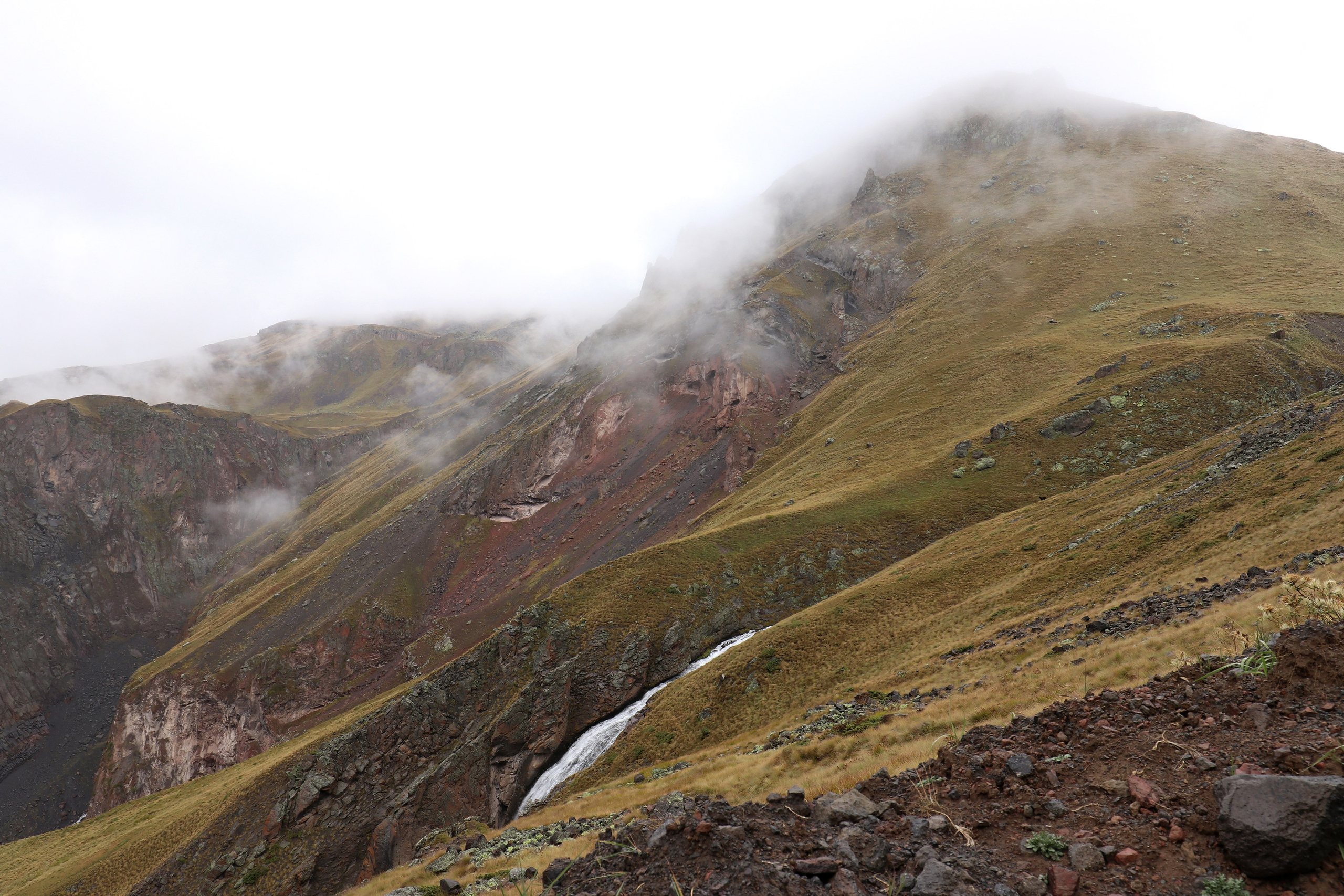 Приэльбрусье. Сентябрь 2024. Путешественник-фотограф из Санкт-Петербурга Татьяна Свистулина