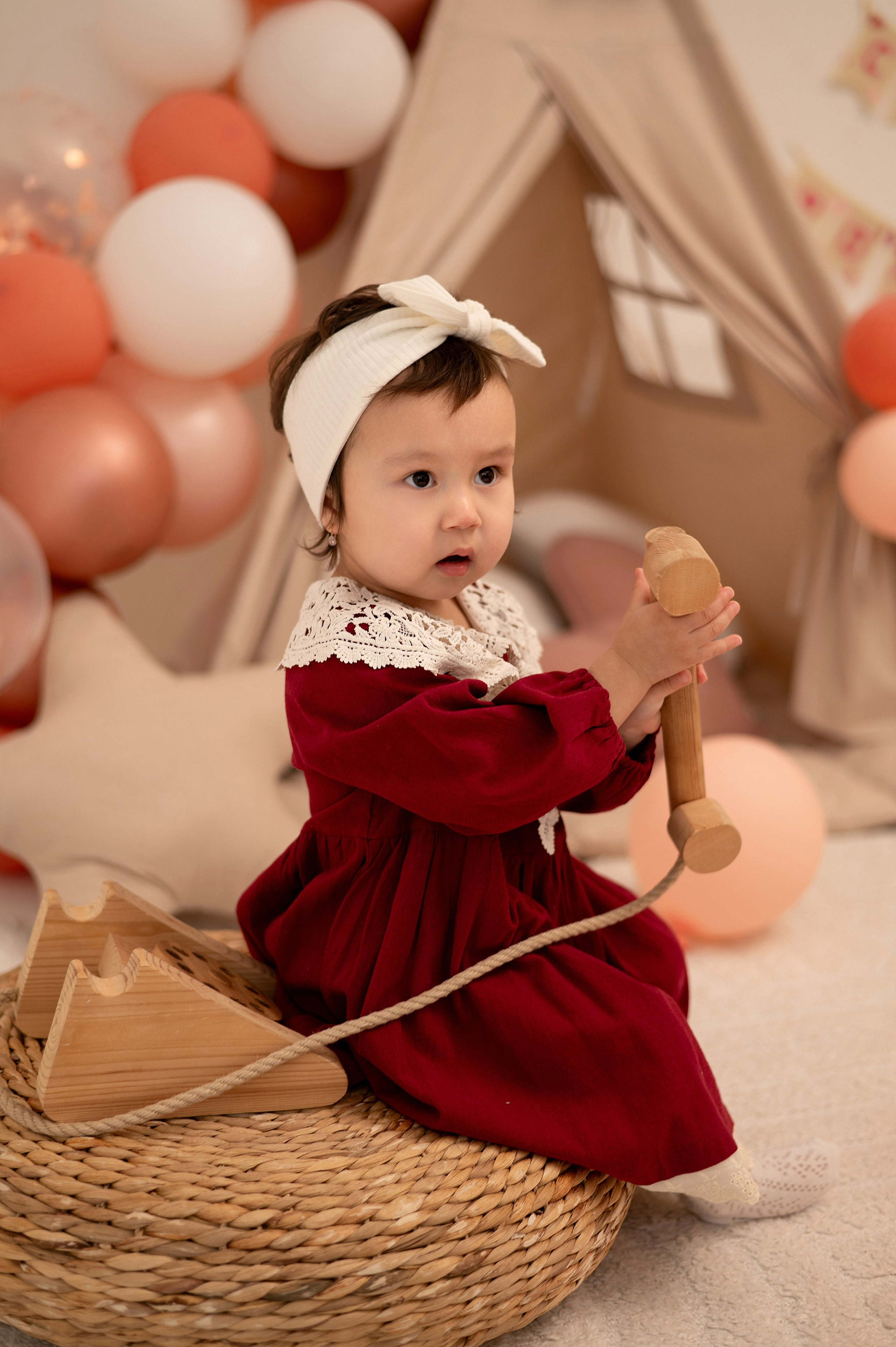 Годовасие. Контакты