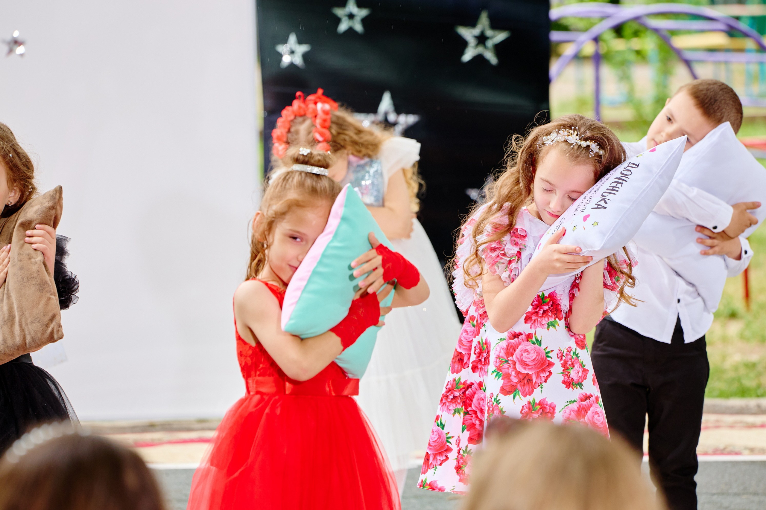 Выпускной 45 сад. Фотограф Выпускные альбомы Таганрог Сергей Коробченко
