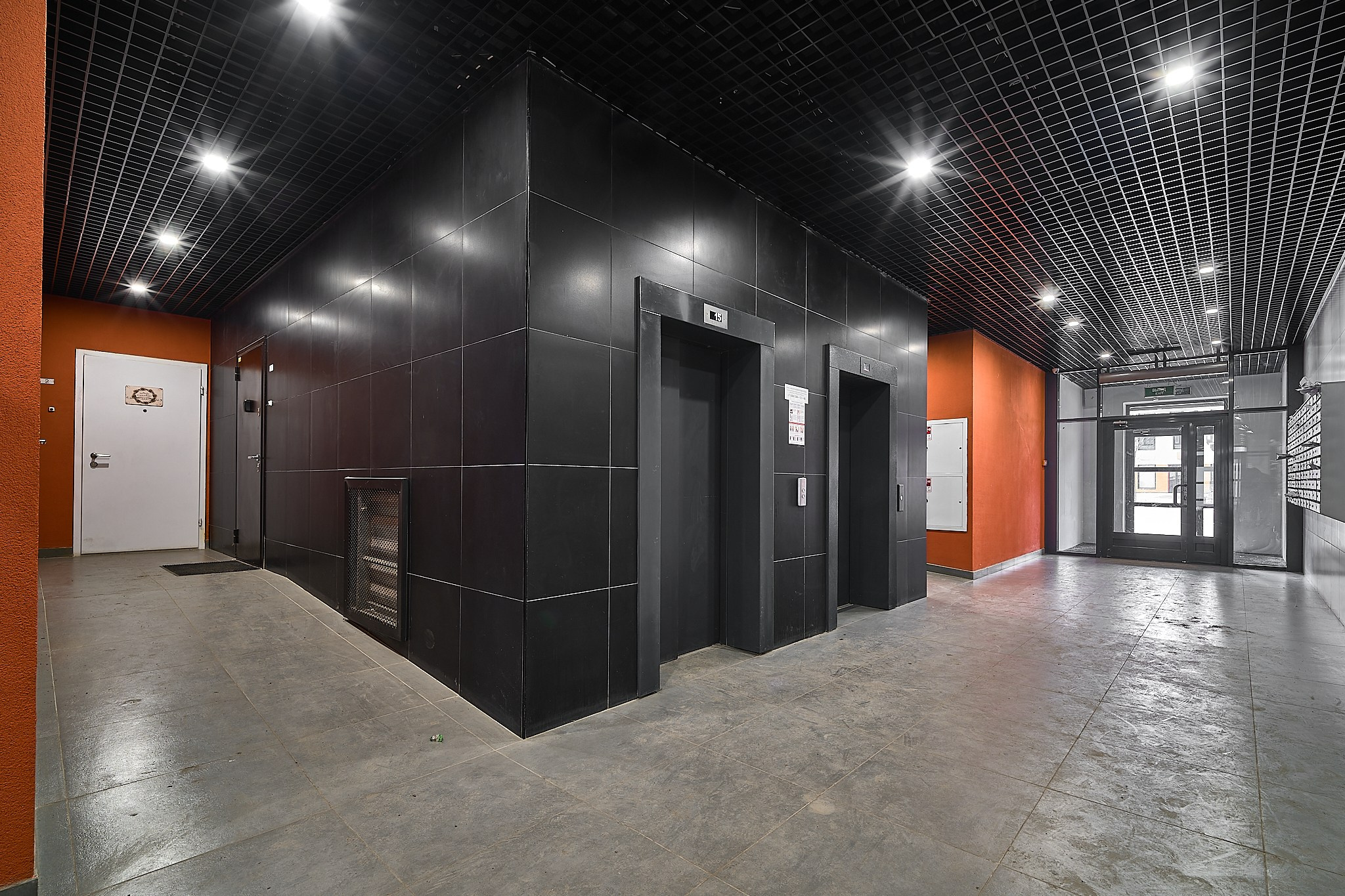 Однушка для посуточной сдачи. Заказчик — АН «Борисов». Главная