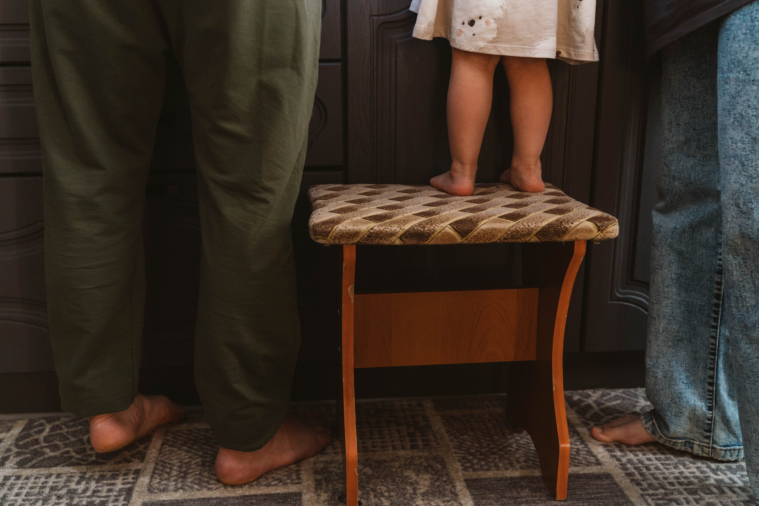 Артем Настя и Манюнька. Семейный фотограф в Москве Алёна Шестунова