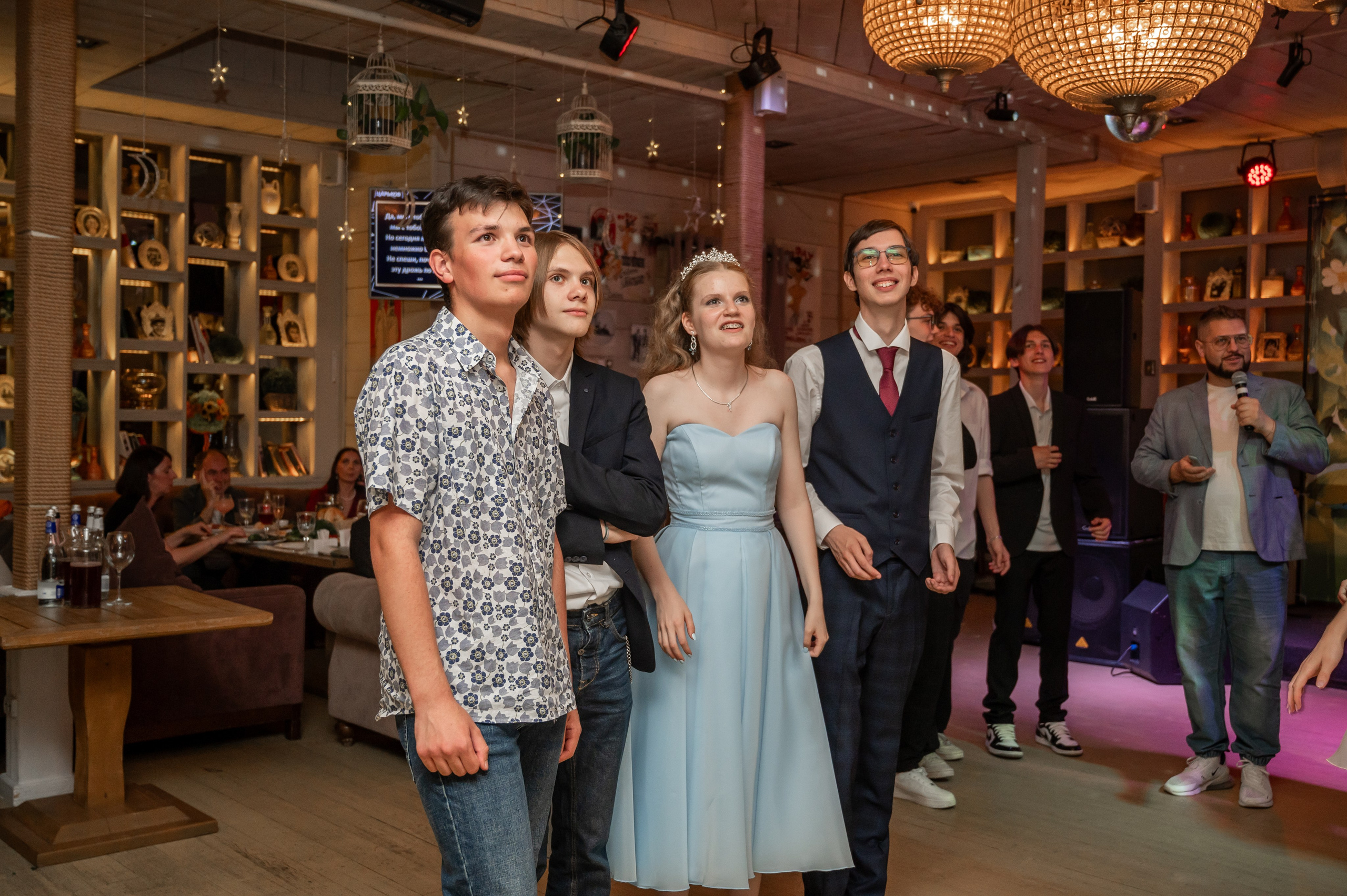 Школьный выпускной в чайхоне «Урюк»