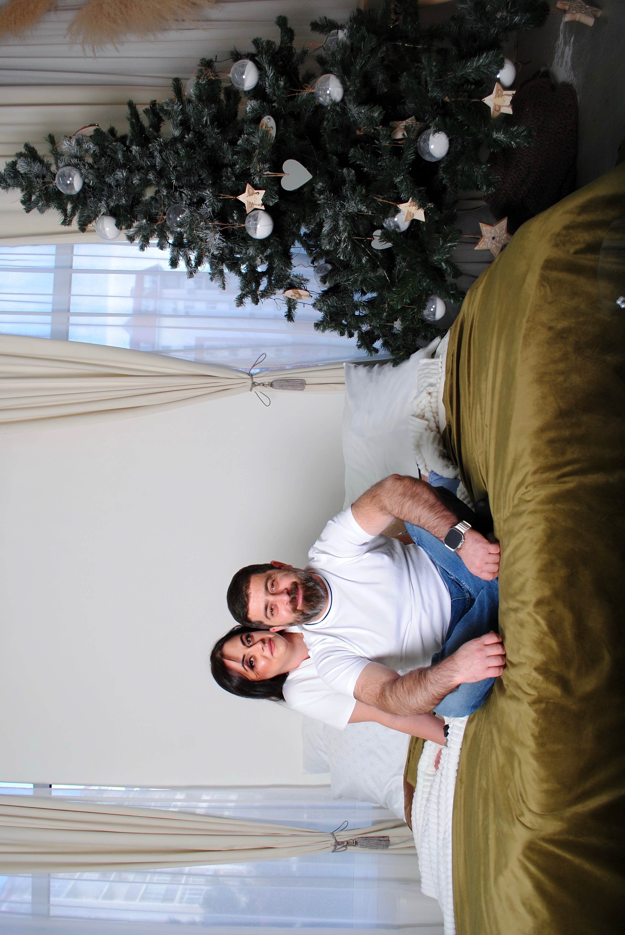 Мария и семья. Фотограф Мария Мусаелян