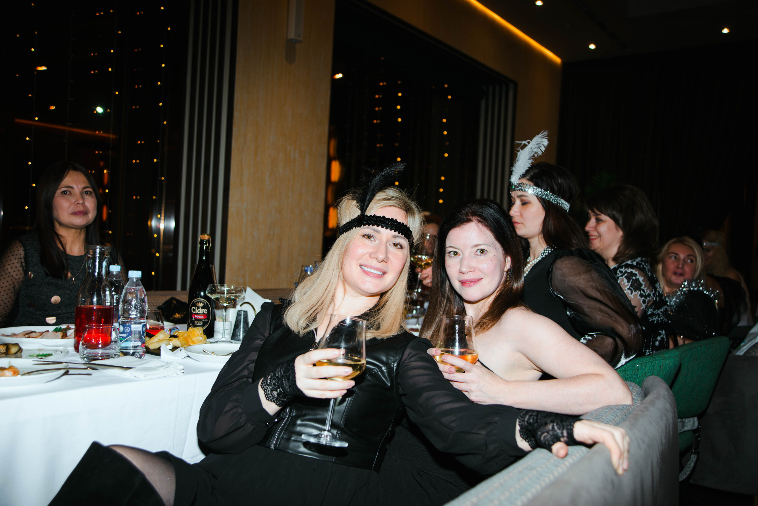 Праздник в стенах клубного пространства «Своя Среда». Ксения Glossa. Портретный и репортажный фотограф в Самаре