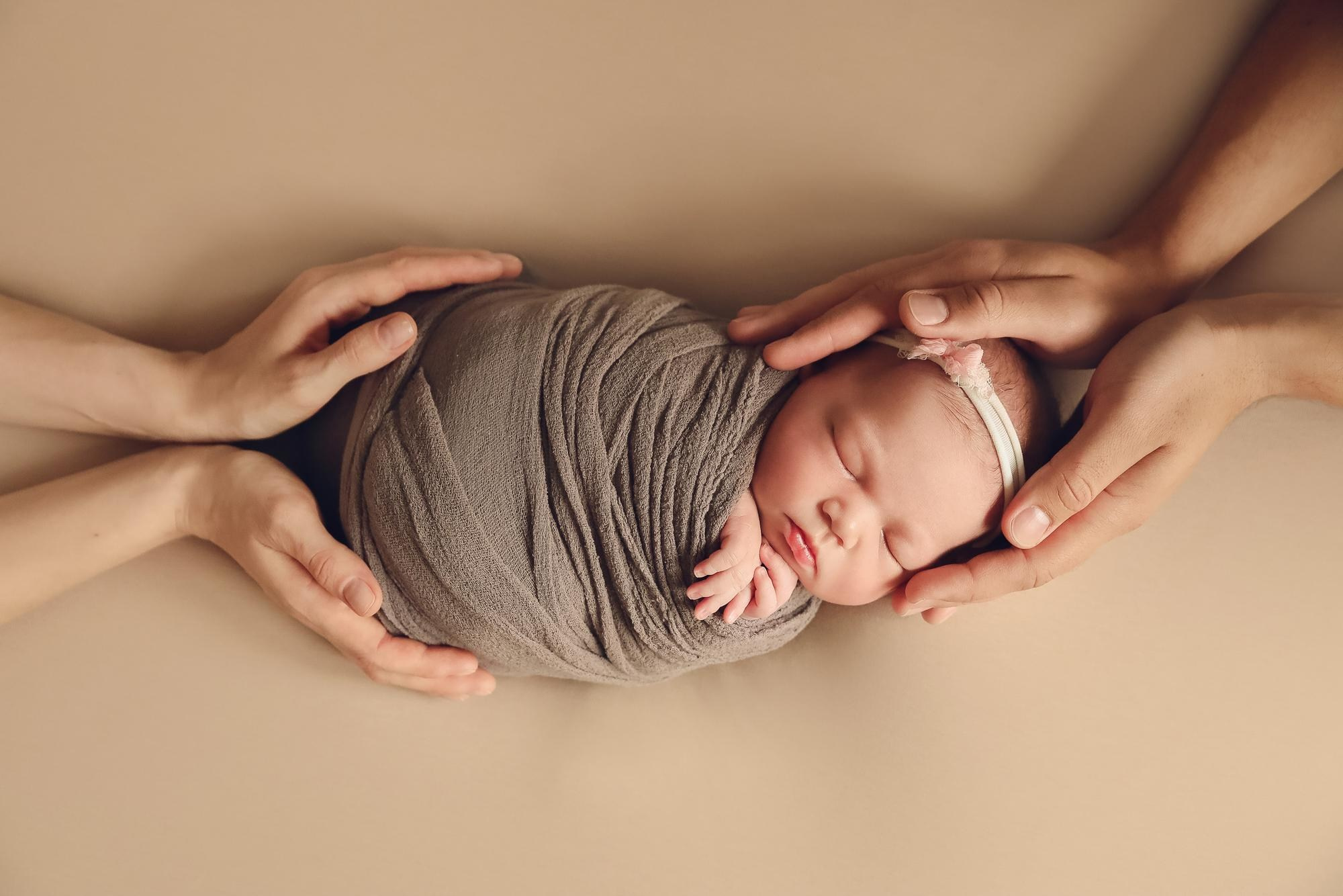 Новорожденные. Семейный фотограф и фотограф новорожденных в Санкт-Петербурге Алевтина