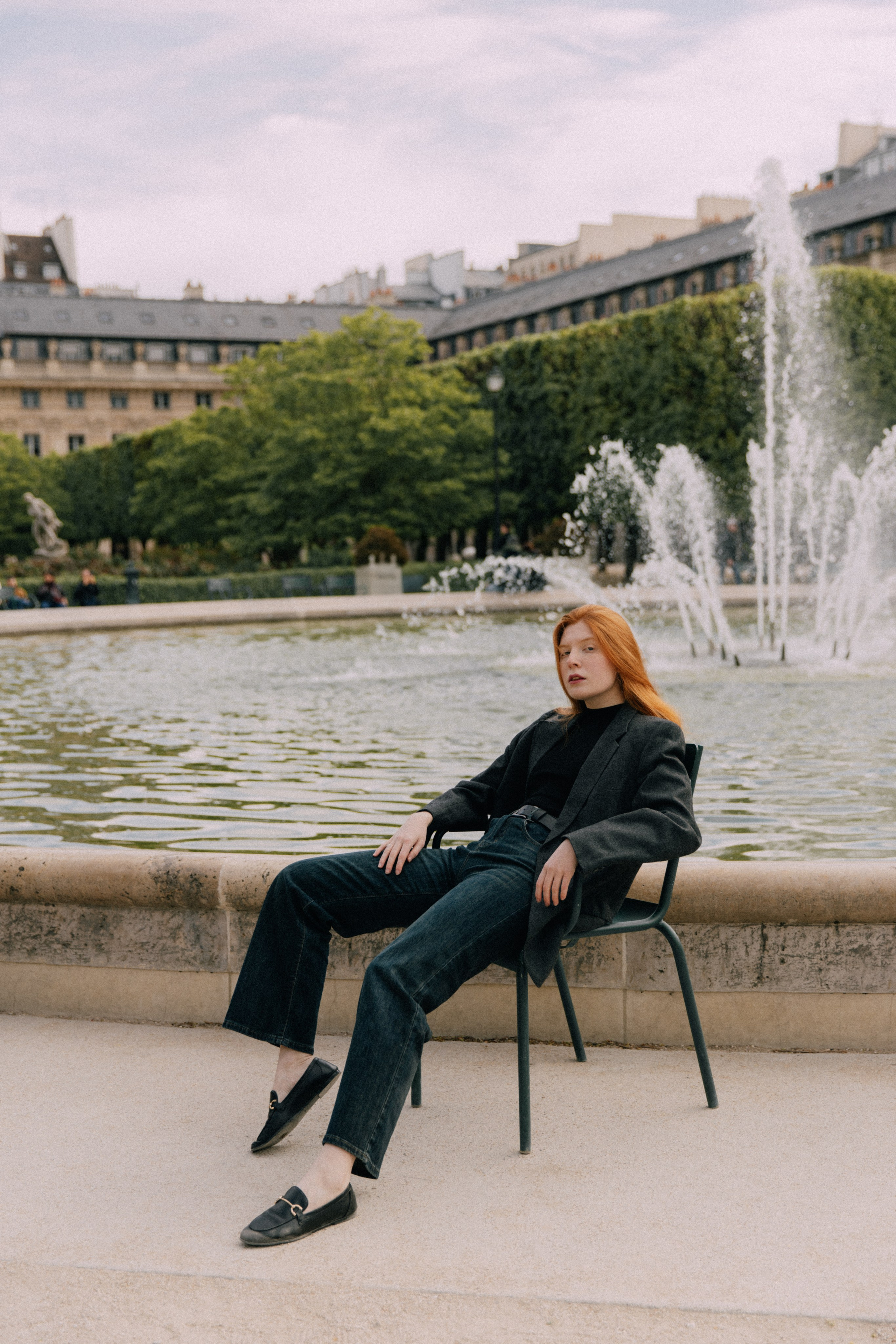 Autumn light. Photographer in Paris