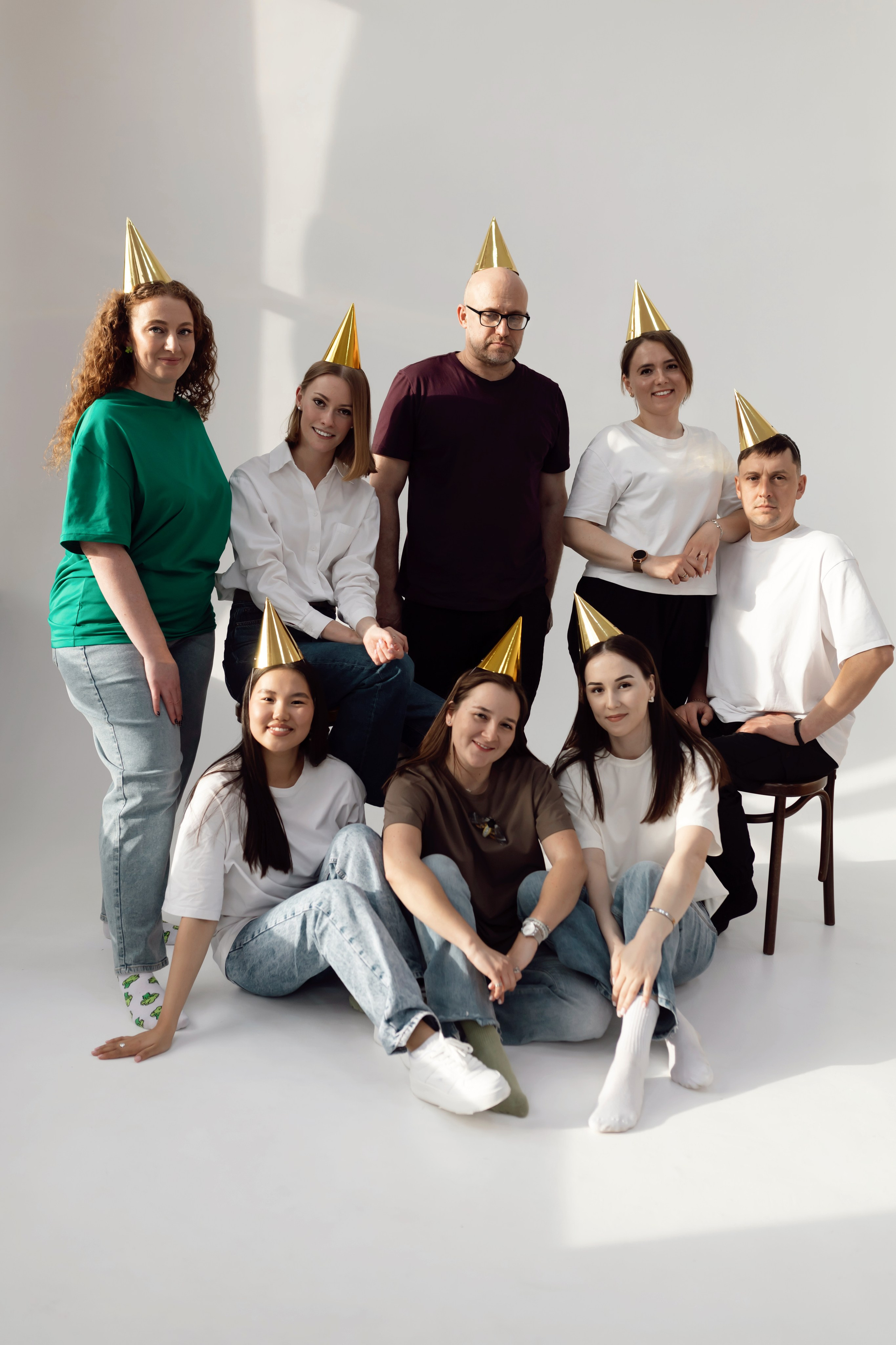 Групповая фотосессия благотворительного проекта в 23 Studio. Интерьерный, предметный и контент фотограф в Иркутске Наталья Карпова