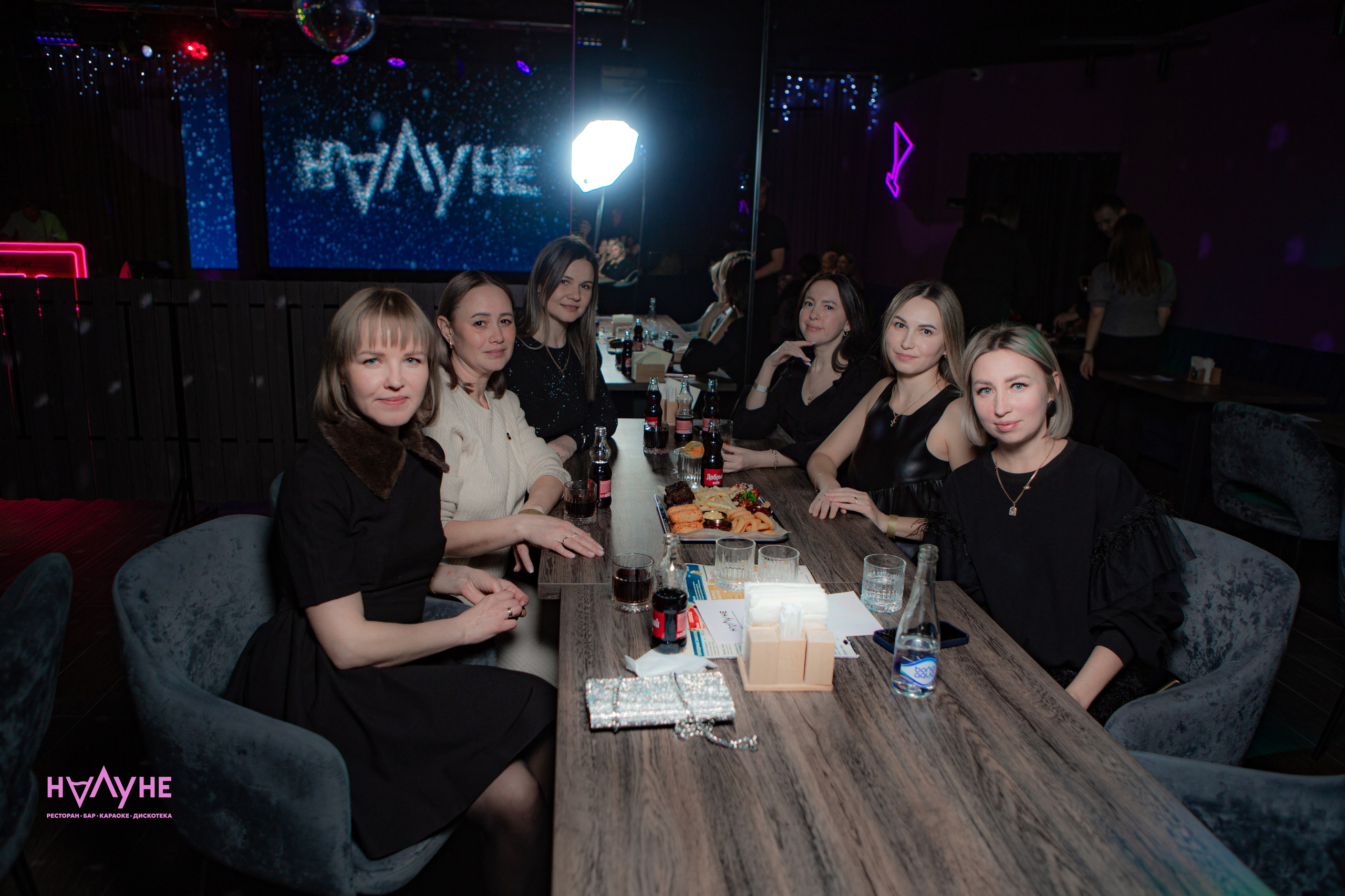 БАРЫ/КЛУБЫ. ДИНИСЛАМ ГАЛЕЕВ | ФОТОГРАФ | МОСКВА