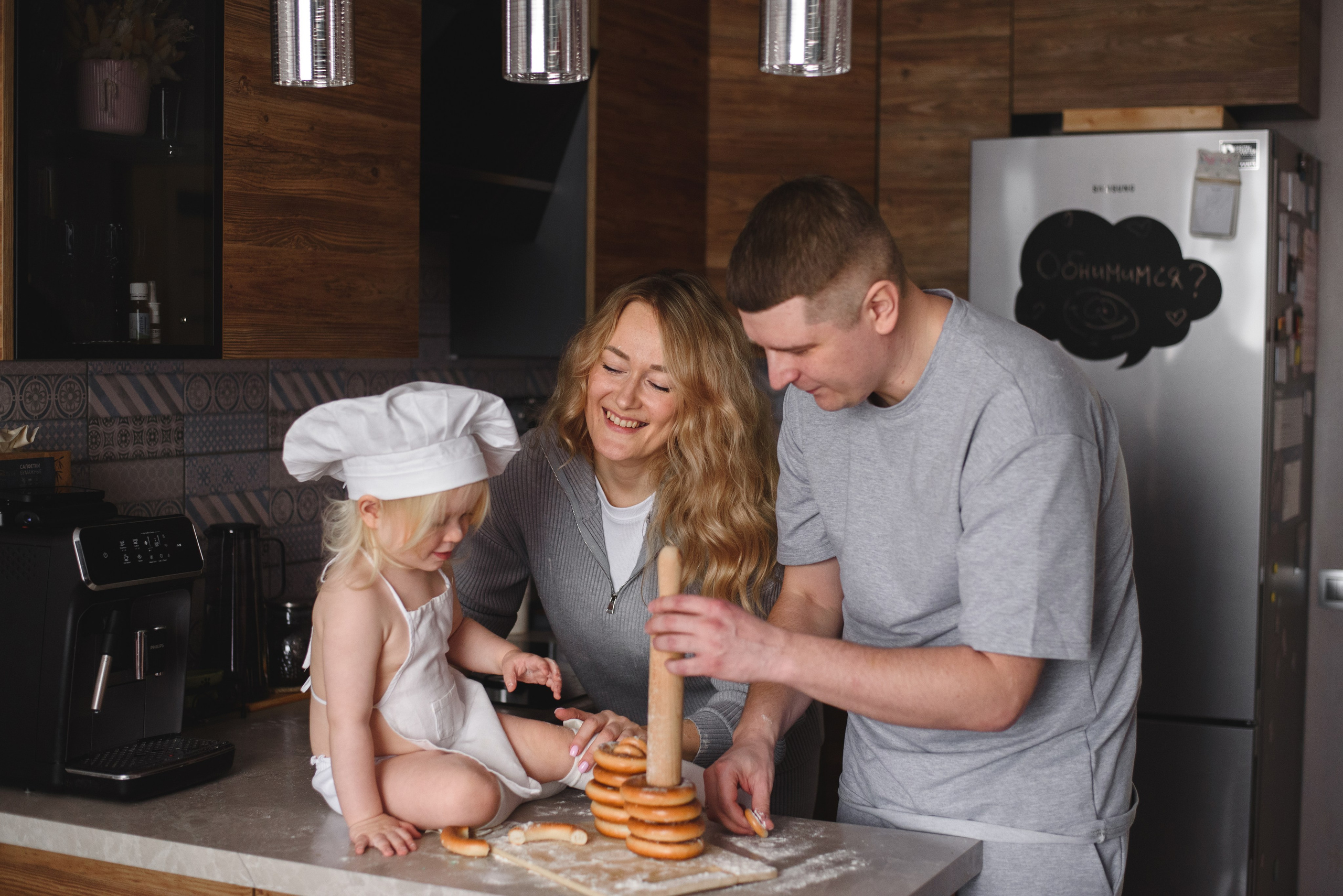 Home photo shoots in Montenegro. Photographer of newborns and children up to a year in Montenegro