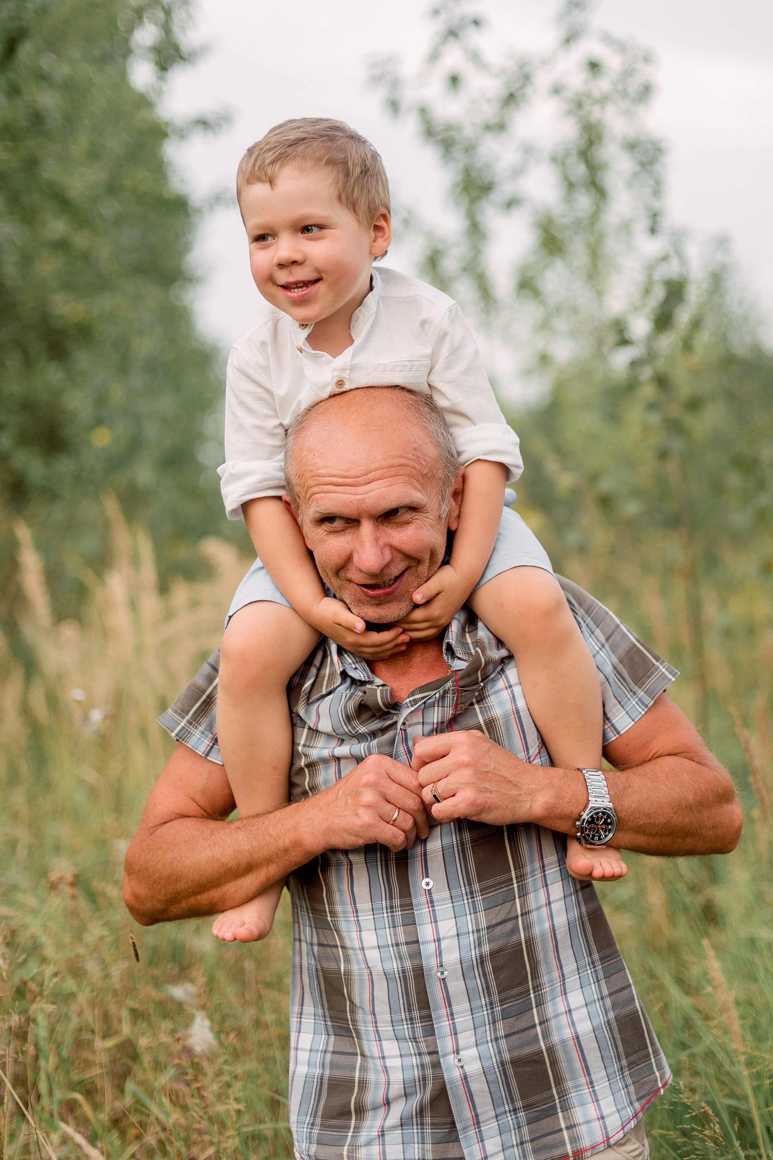 В поле. Фотограф Юлия Попова