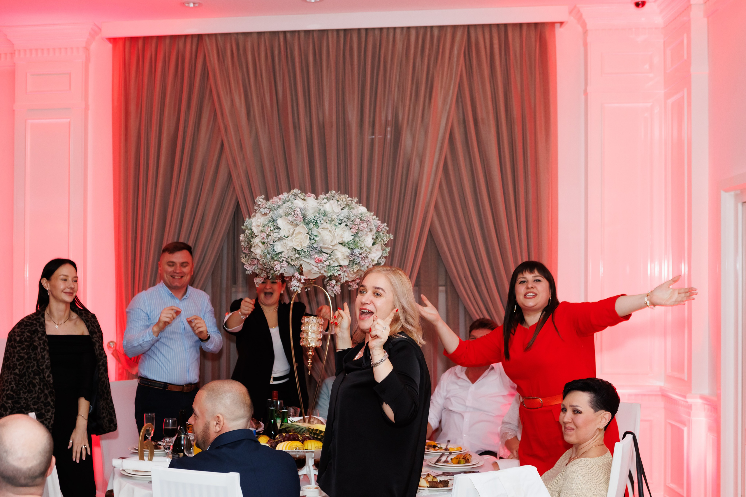 Яблоко — корпоратив. Свадебный фотограф, фотосъемка в Крыму, Севастополе, Симферополе, Ялте