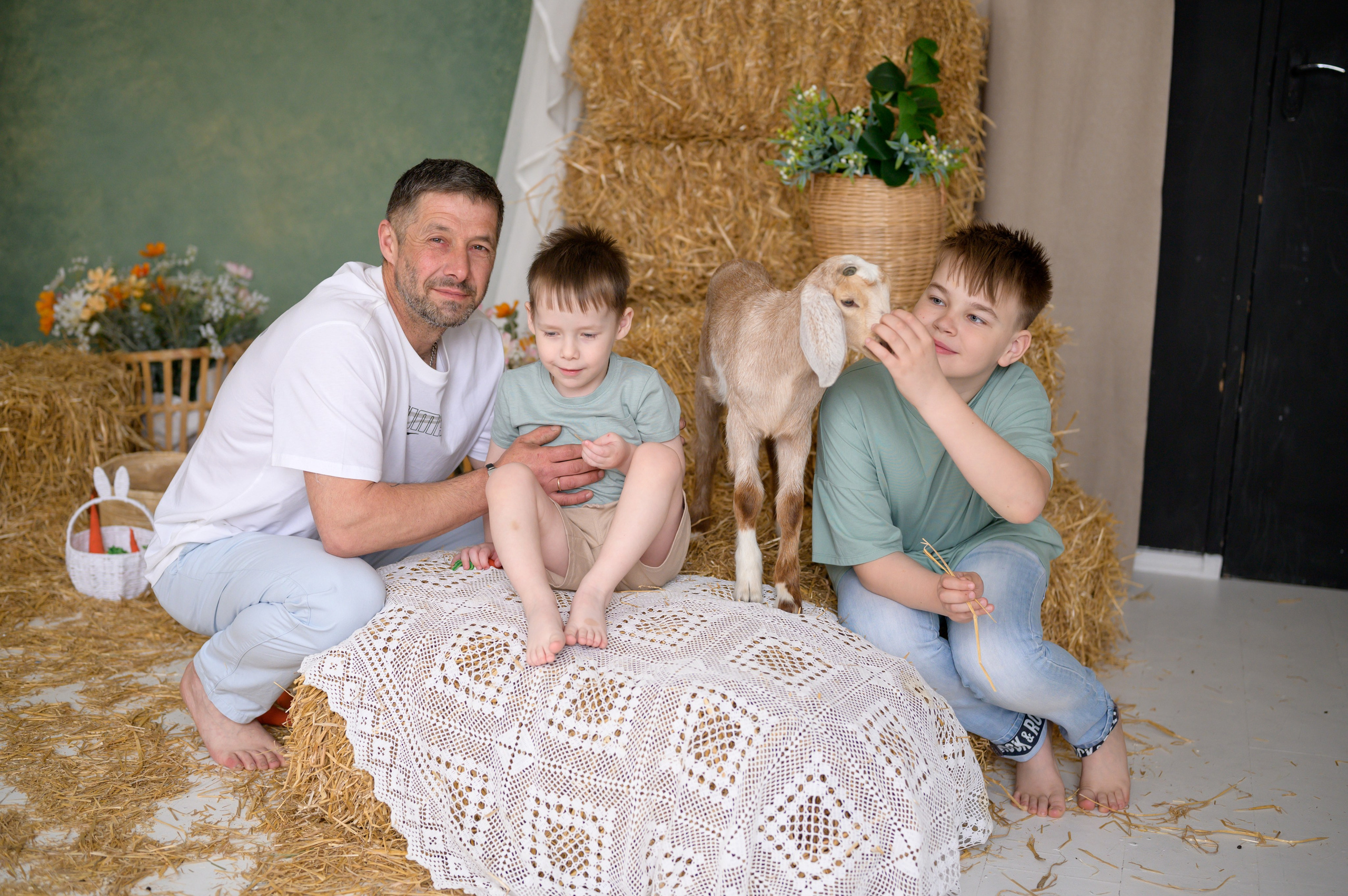 Фотостудия «Рояль» зал «Графика». Фотограф новорожденных, семейный детский в Тюмени Татьяна Морозова