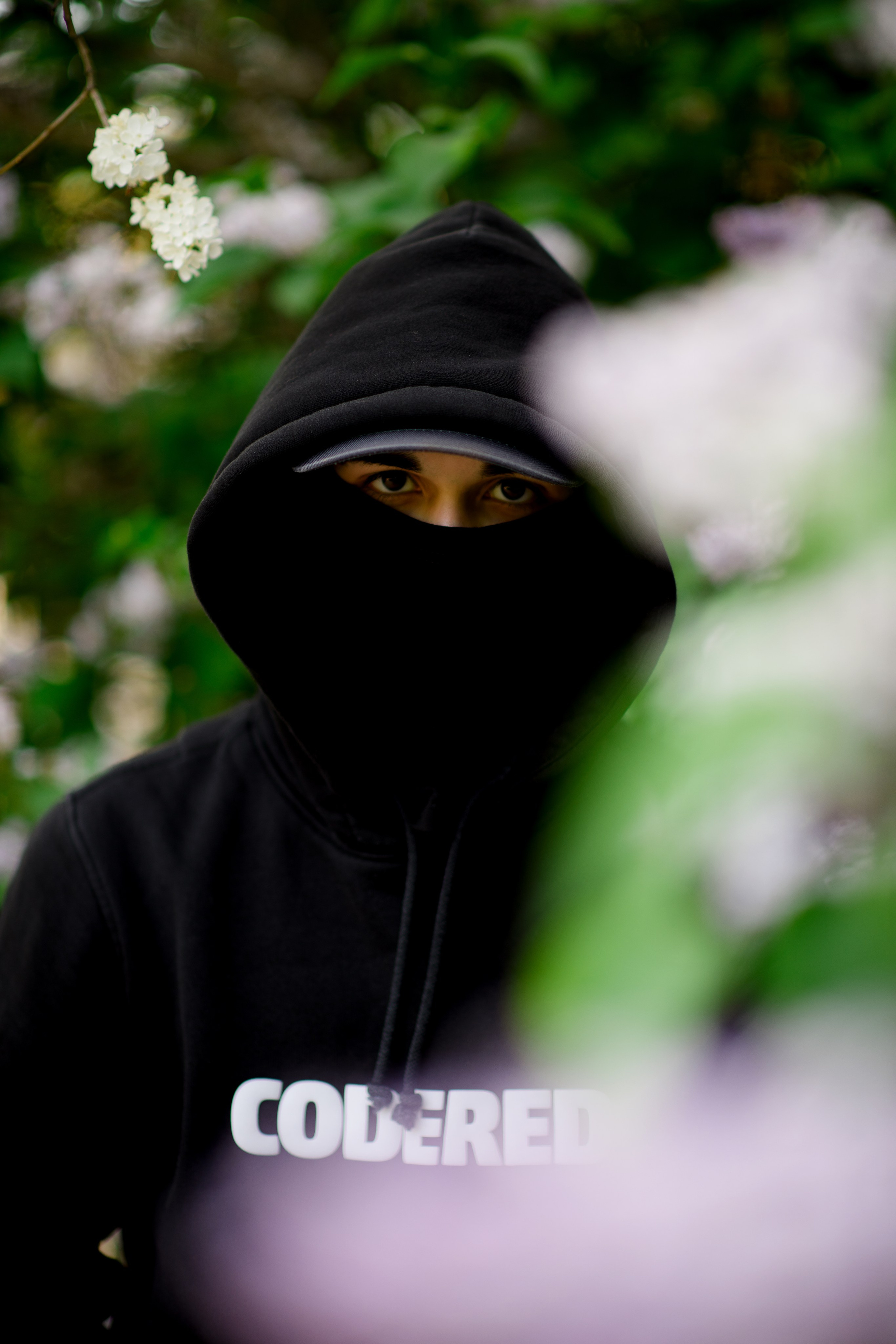 Фотосессия мальчика-подростка в городе. Главная