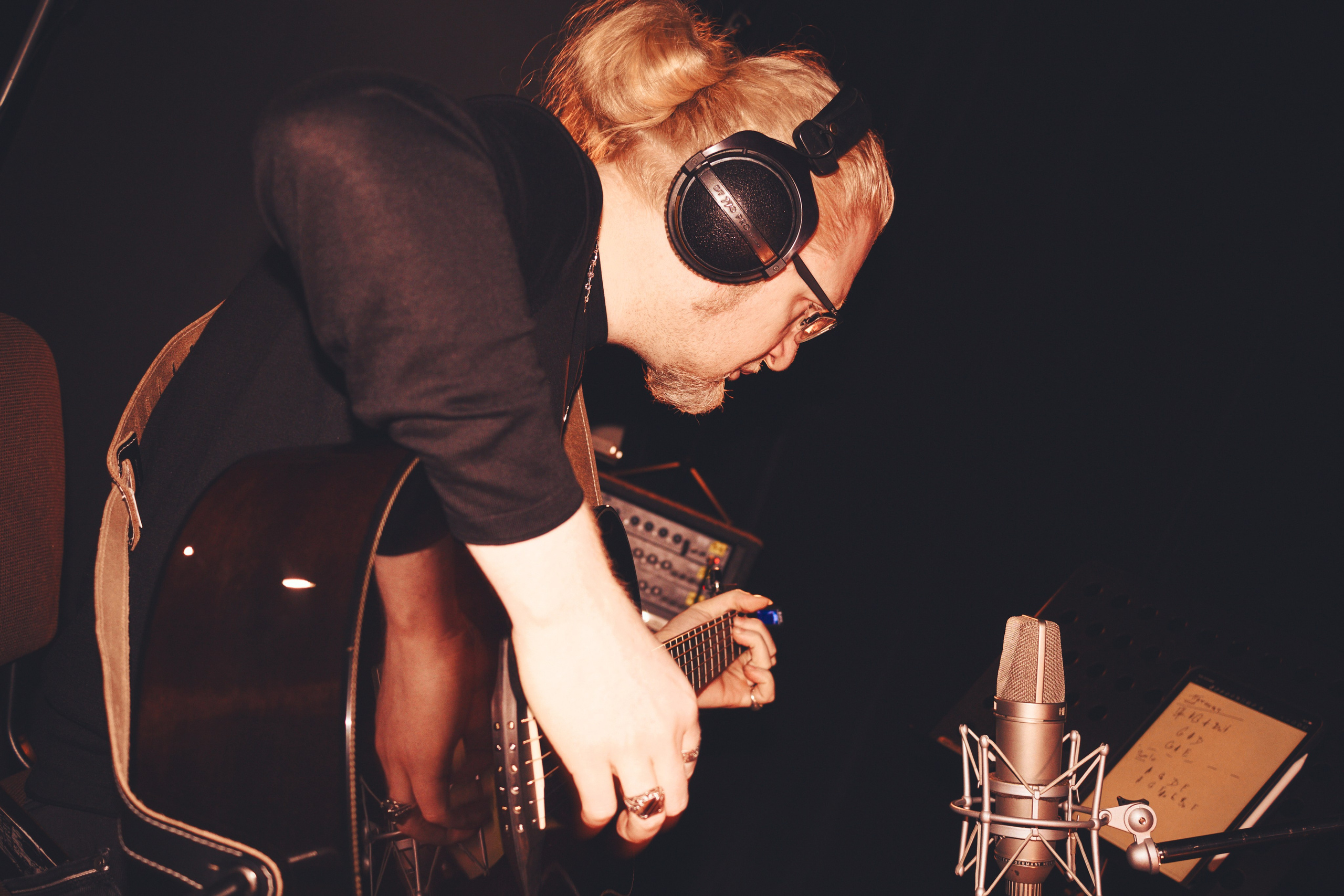 Голова Муэссы/Параметрика — Запись Ретроградного Меркурия. Фотография для артистов