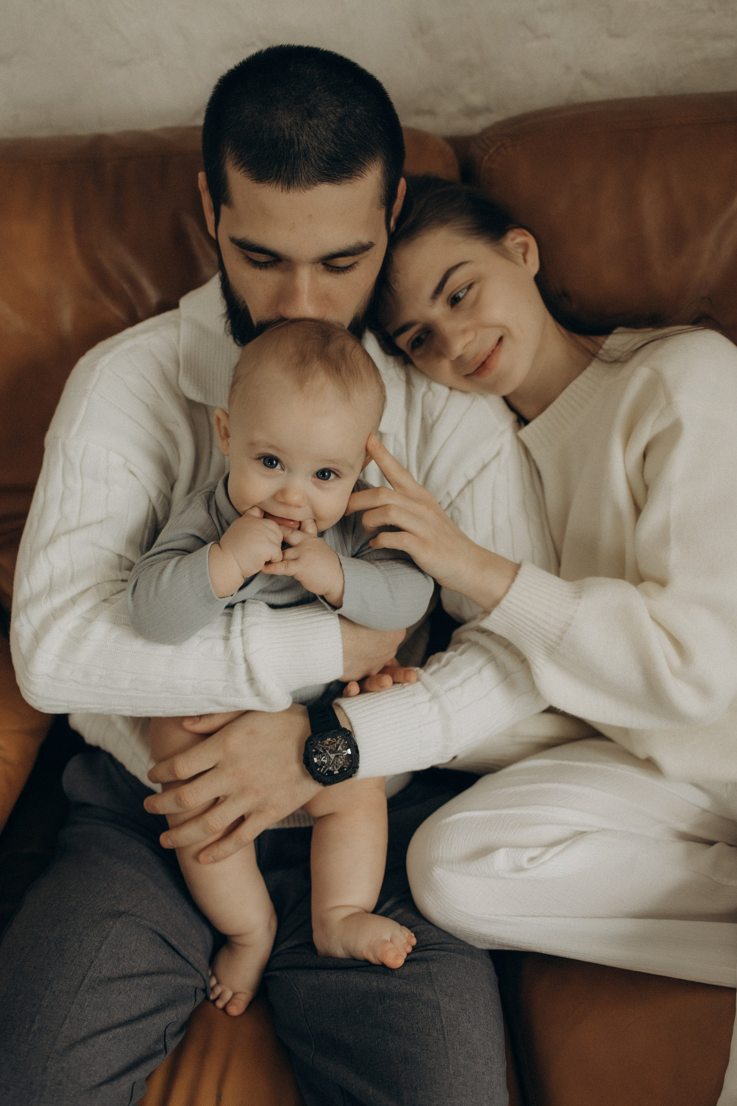 Семейная фотосессия в студии. Семейный фотограф Москва Юлиана Фетисова