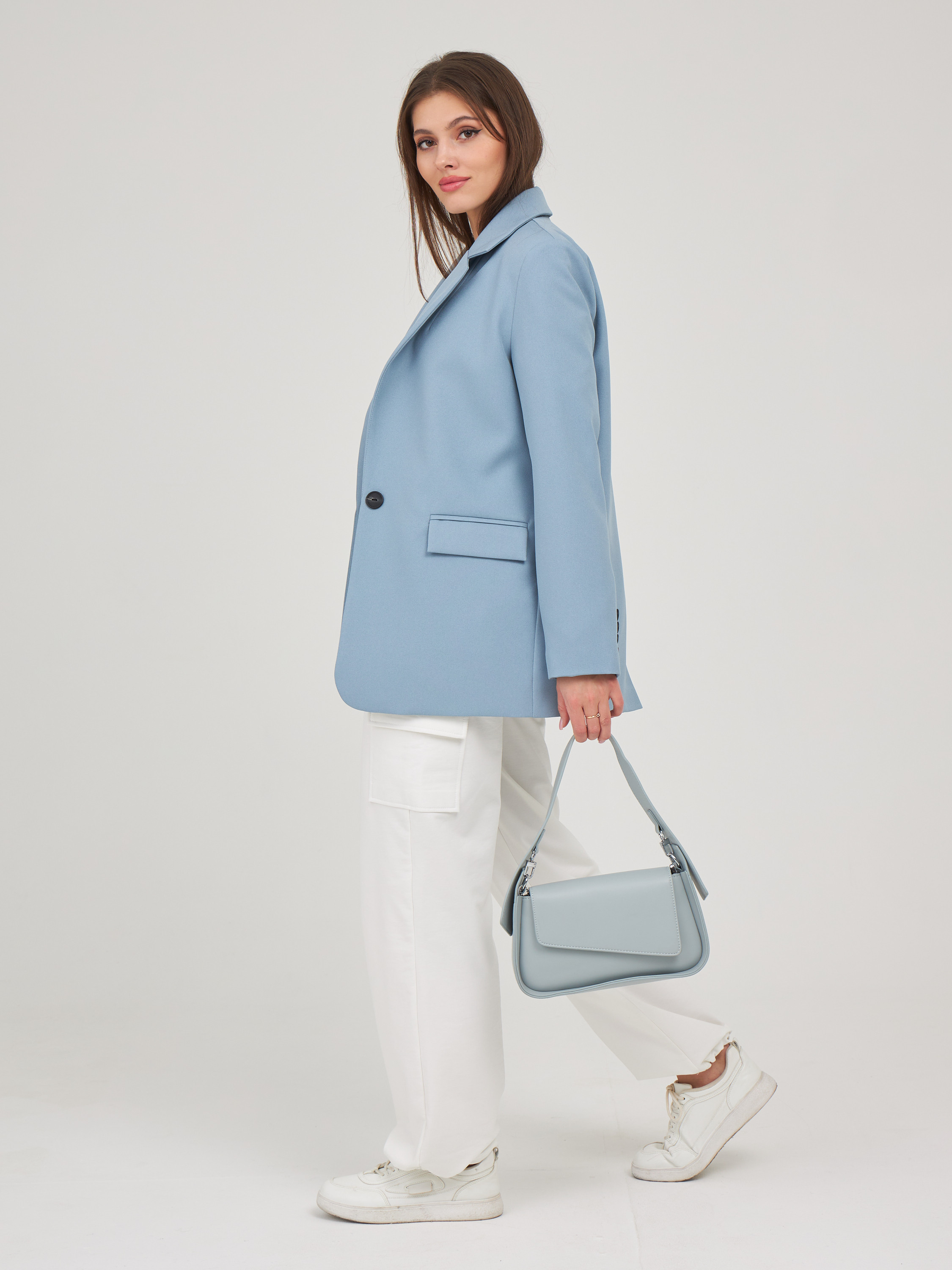 Фотосъемка одежды для маркетплейсов. Алексей Темнов — фотограф в Пятигорске