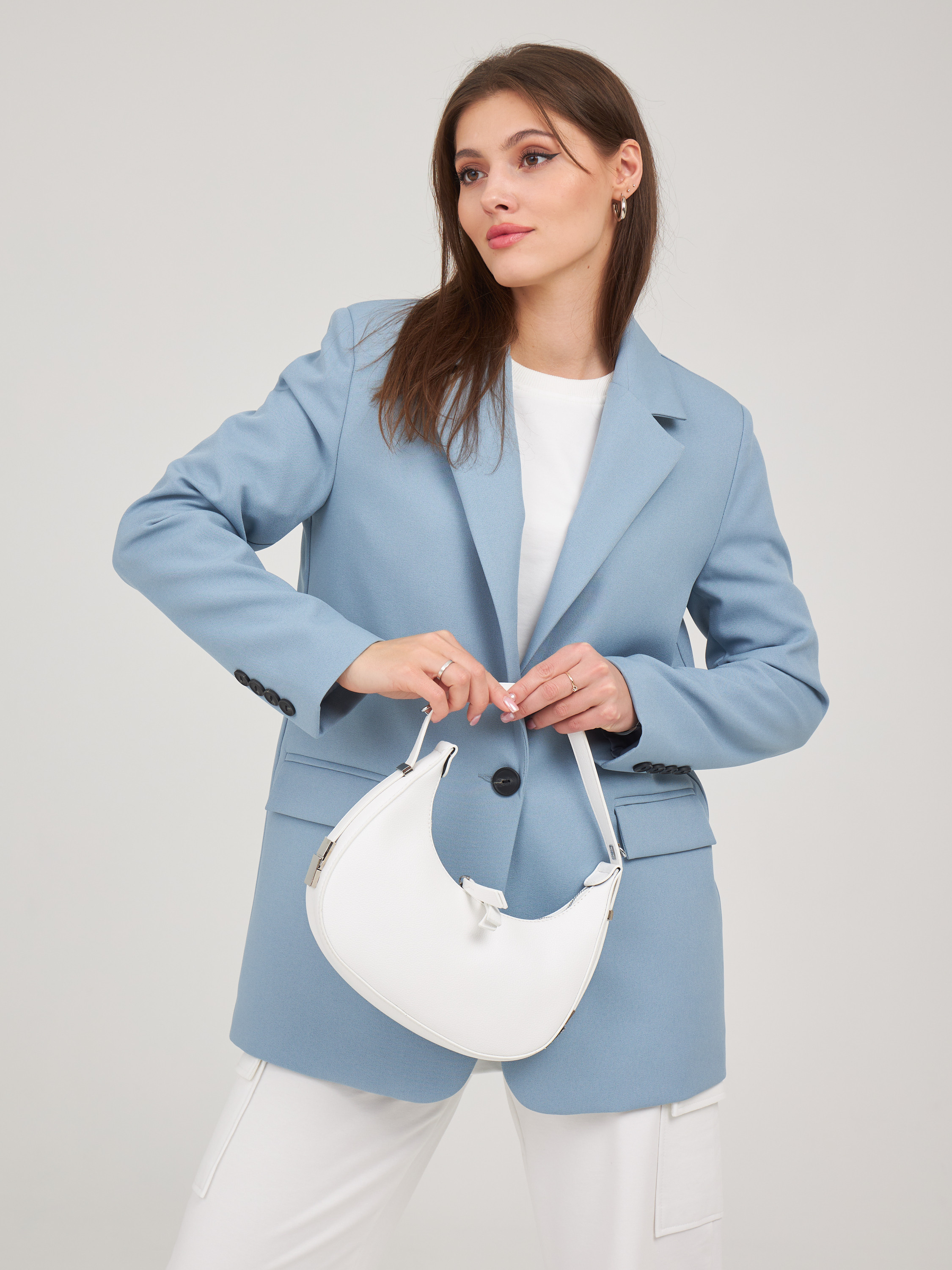 Фотосъемка одежды для маркетплейсов. Алексей Темнов — фотограф в Пятигорске