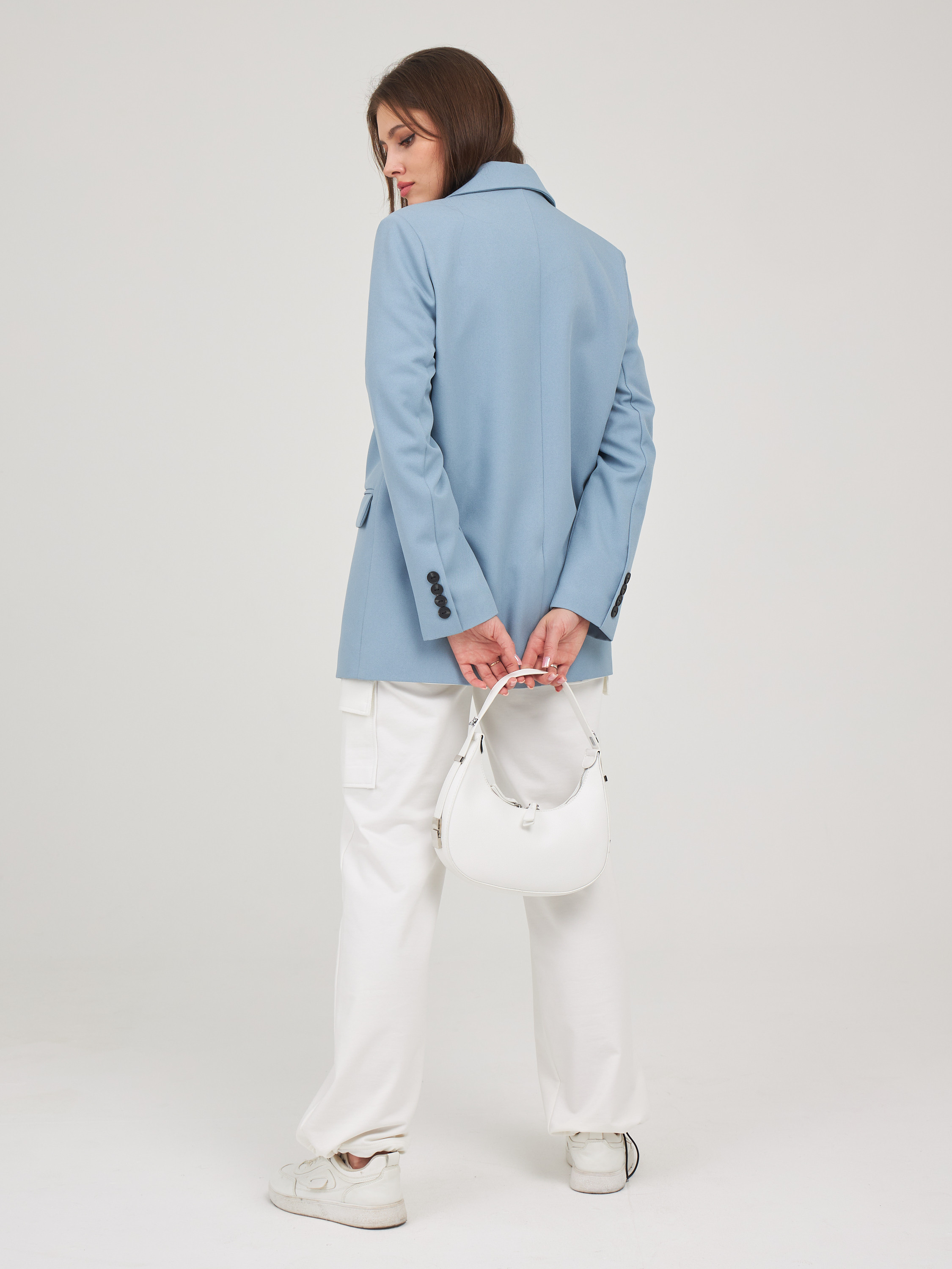 Фотосъемка одежды для маркетплейсов. Алексей Темнов — фотограф в Пятигорске