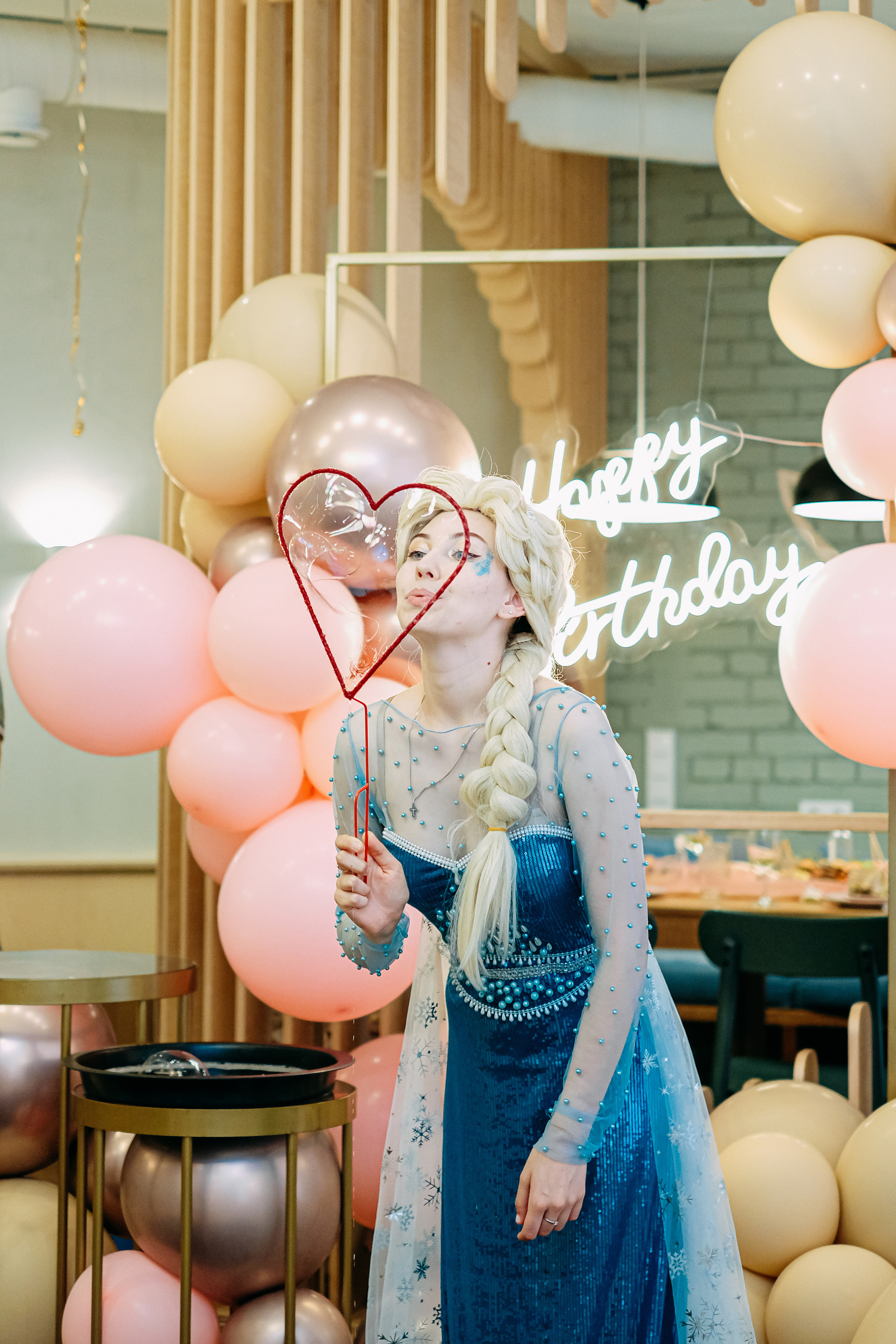 День Рождения " В гостях у Эльзы». Свадебный и семейный фотограф в Санкт-Петербурге Светлана Лантратова